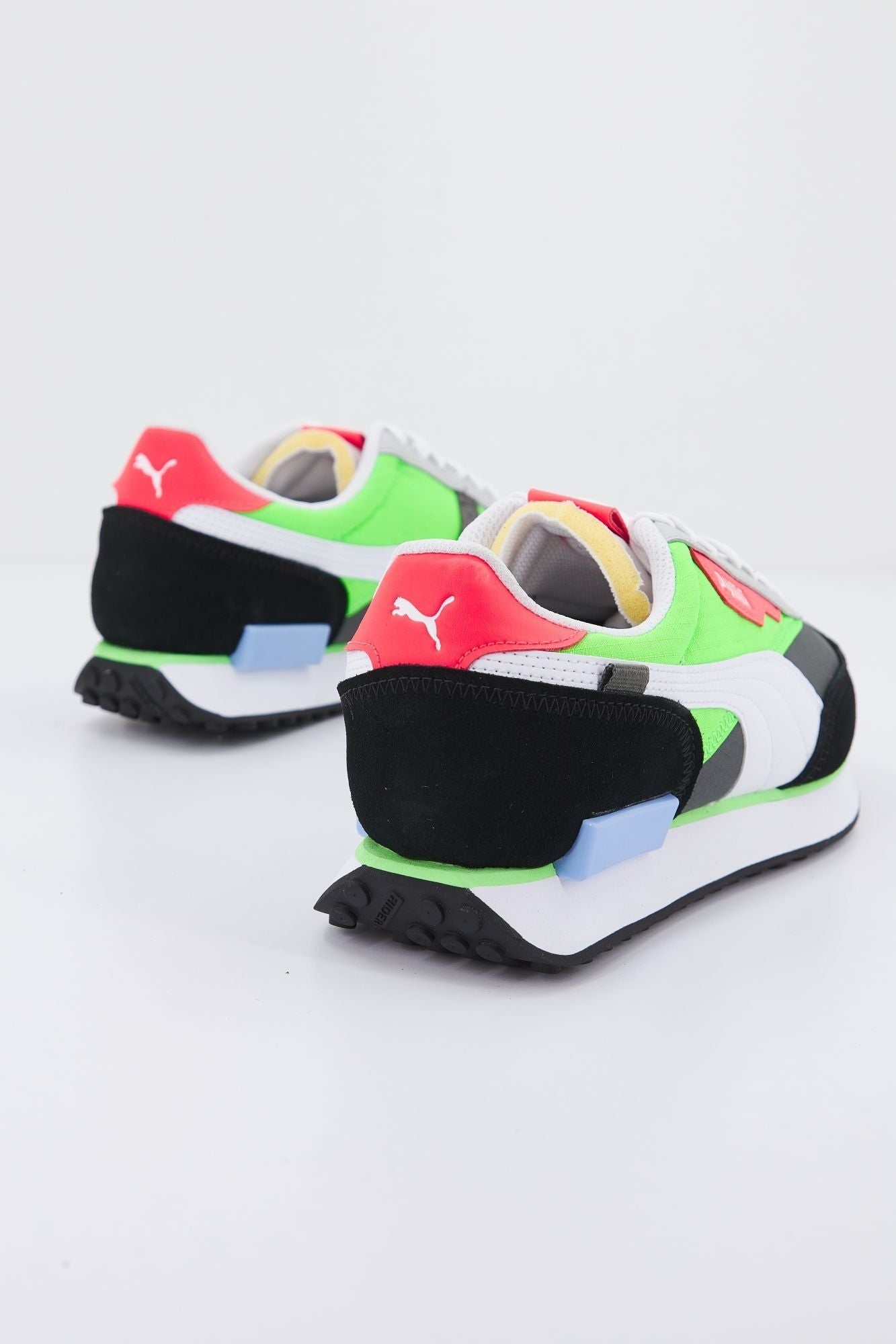 PUMA  FUTURE RIDER PLAY ON en color MULTICOLOR (3)