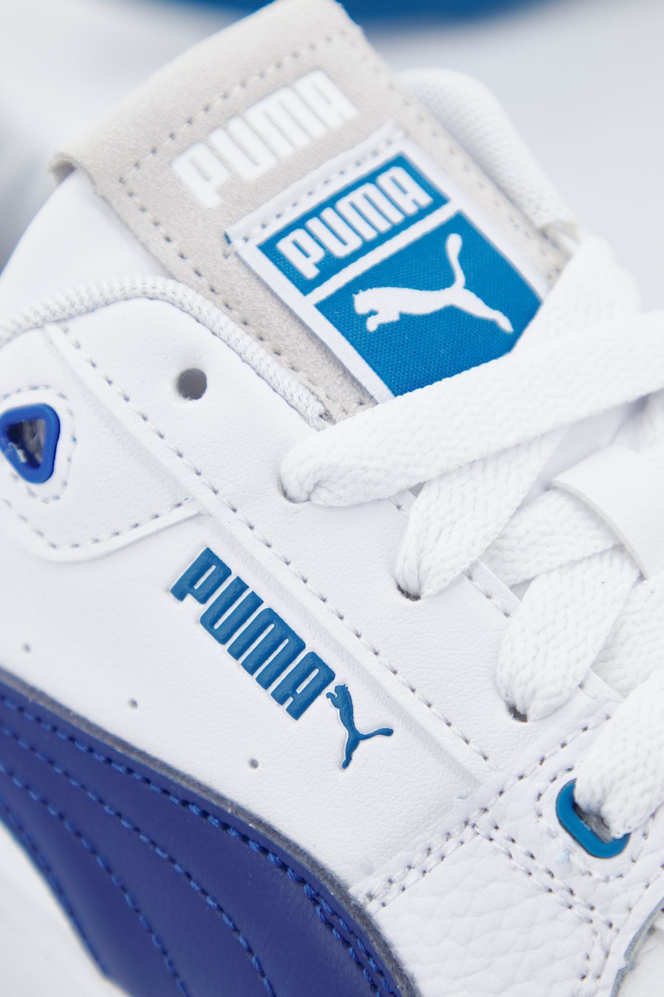 PUMA CA PRO GLITCH en color BLANCO (4)