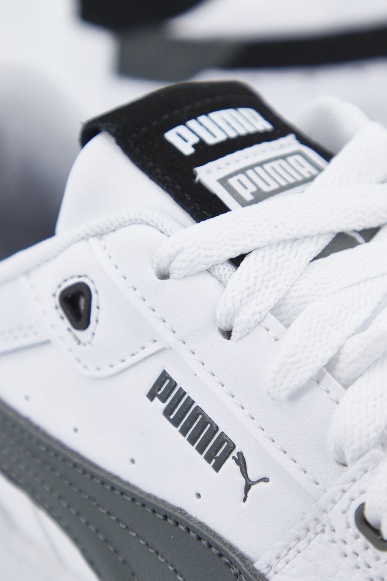 PUMA CA PRO GLITCH en color BLANCO (4)