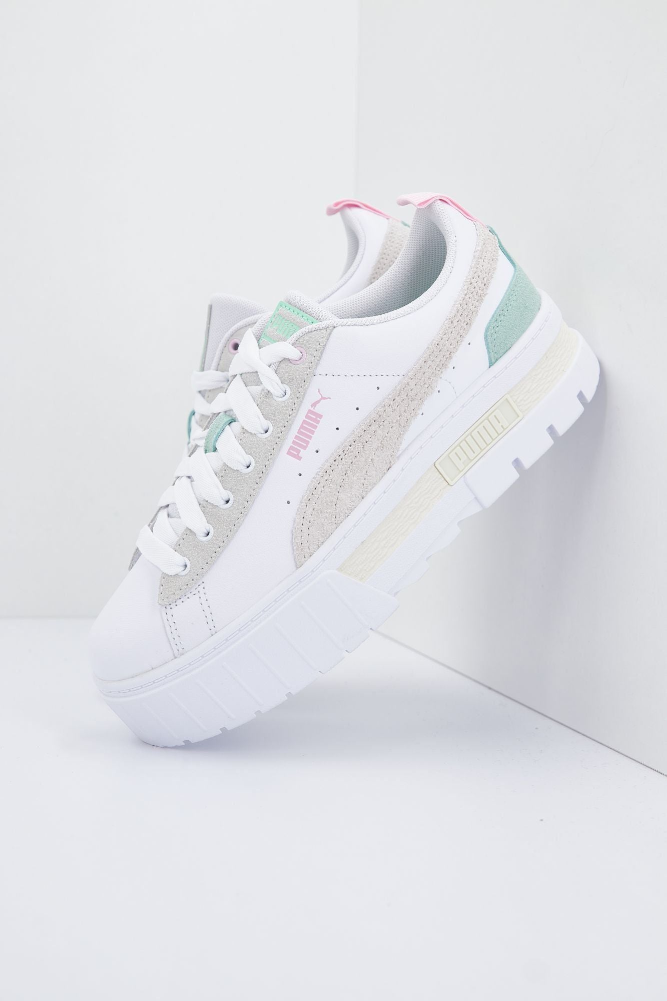 PUMA MAYZE MIX WNS en color BLANCO (1)