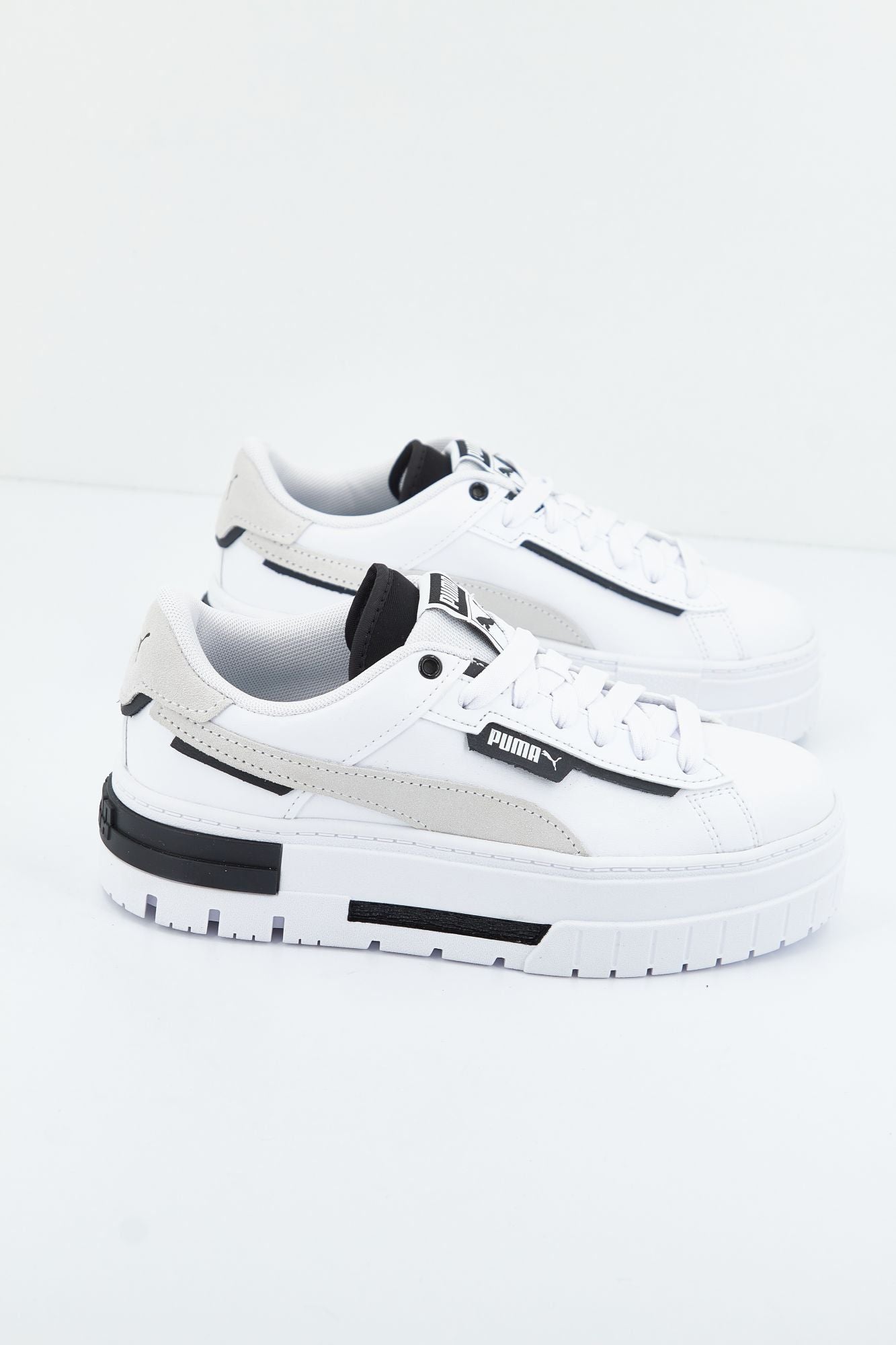 PUMA MAYZE CRASHED en color BLANCO (2)