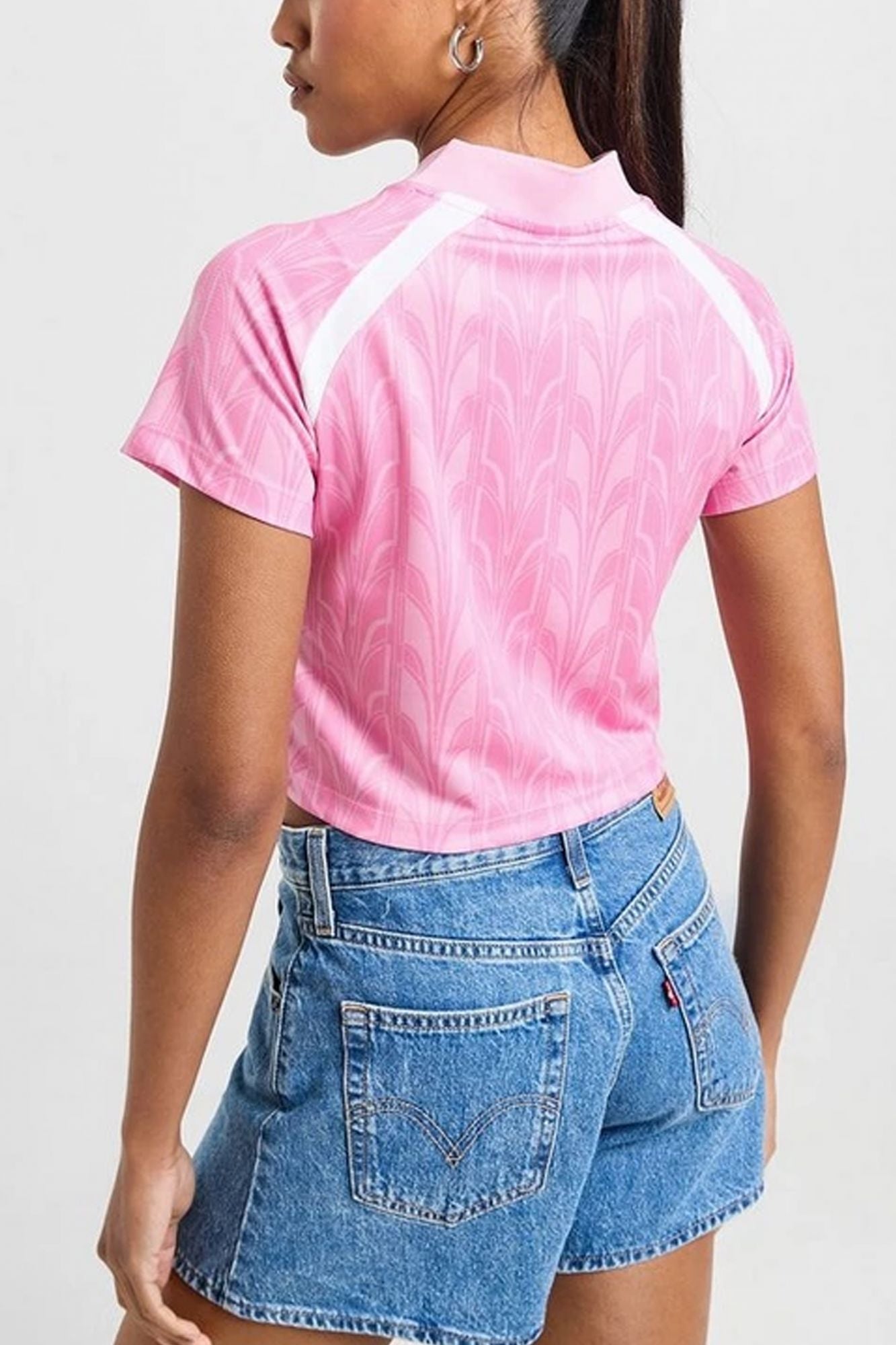 PUMA FOOTBALL JERSEY BABY TEE WOMAN en color ROSA (3)