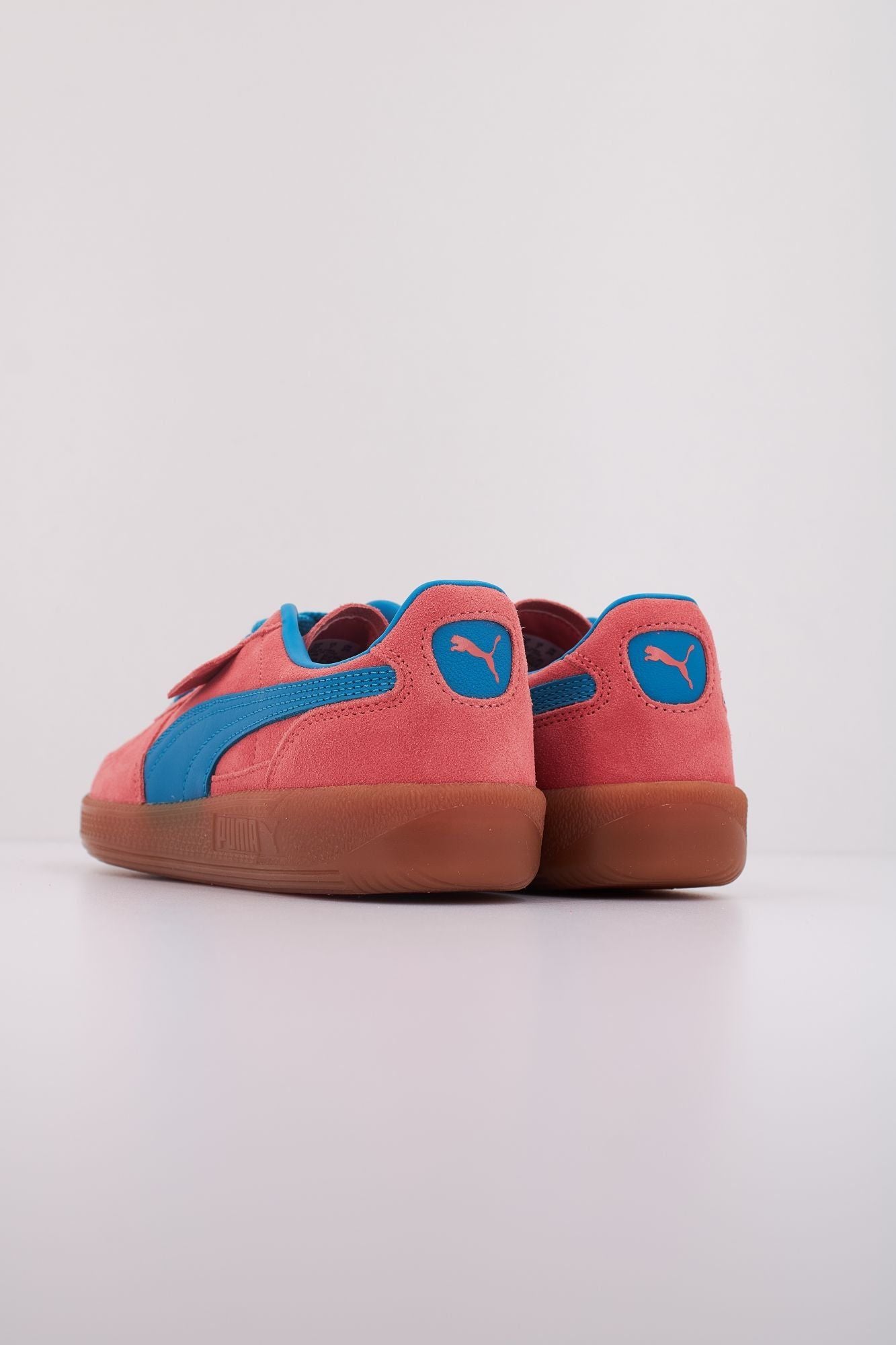 PUMA PALERMO en color ROSA (4)