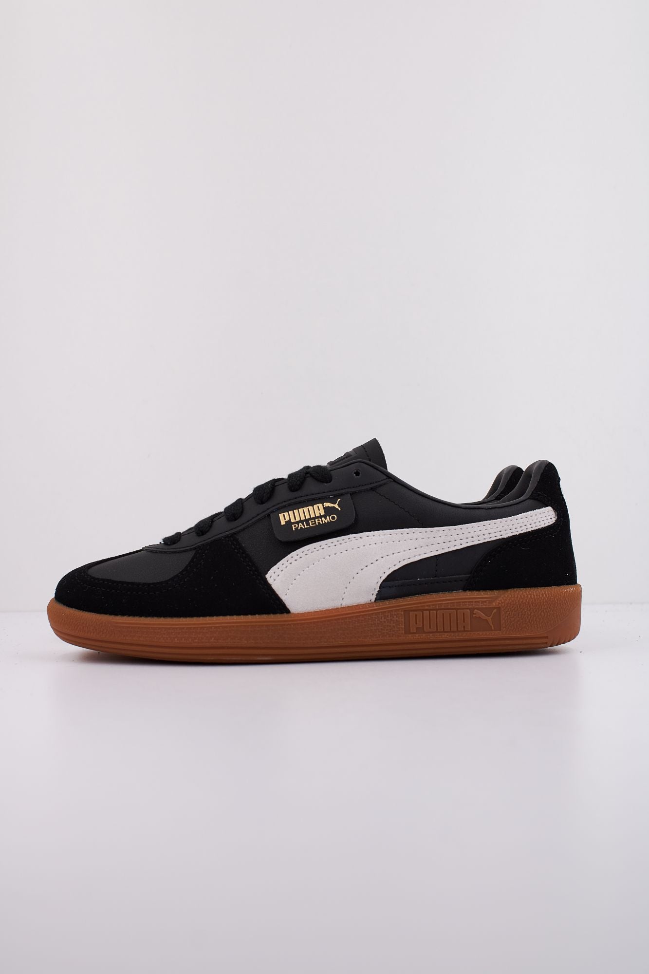 PUMA PALERMO LTH en color NEGRO (1)