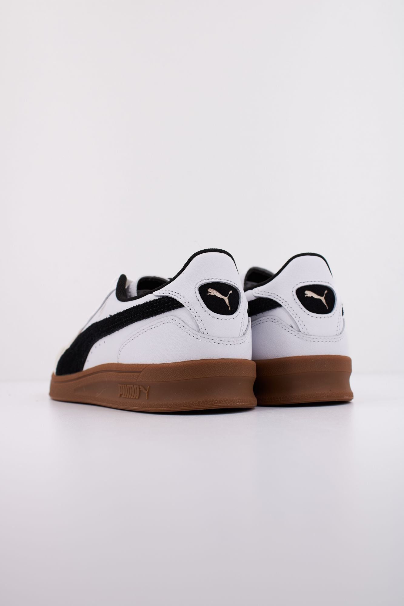 PUMA INDOOR en color BLANCO (4)