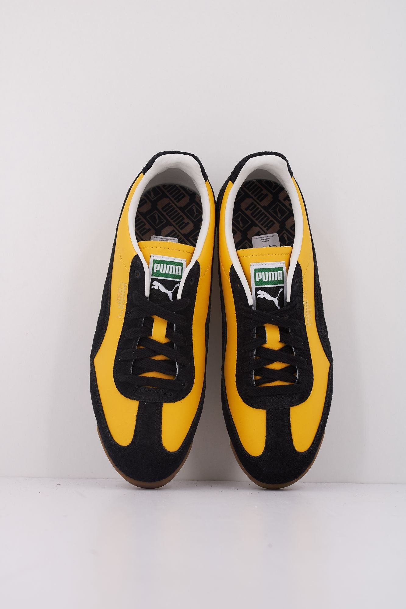 PUMA ARIZONA RETRO en color AMARILLO (3)