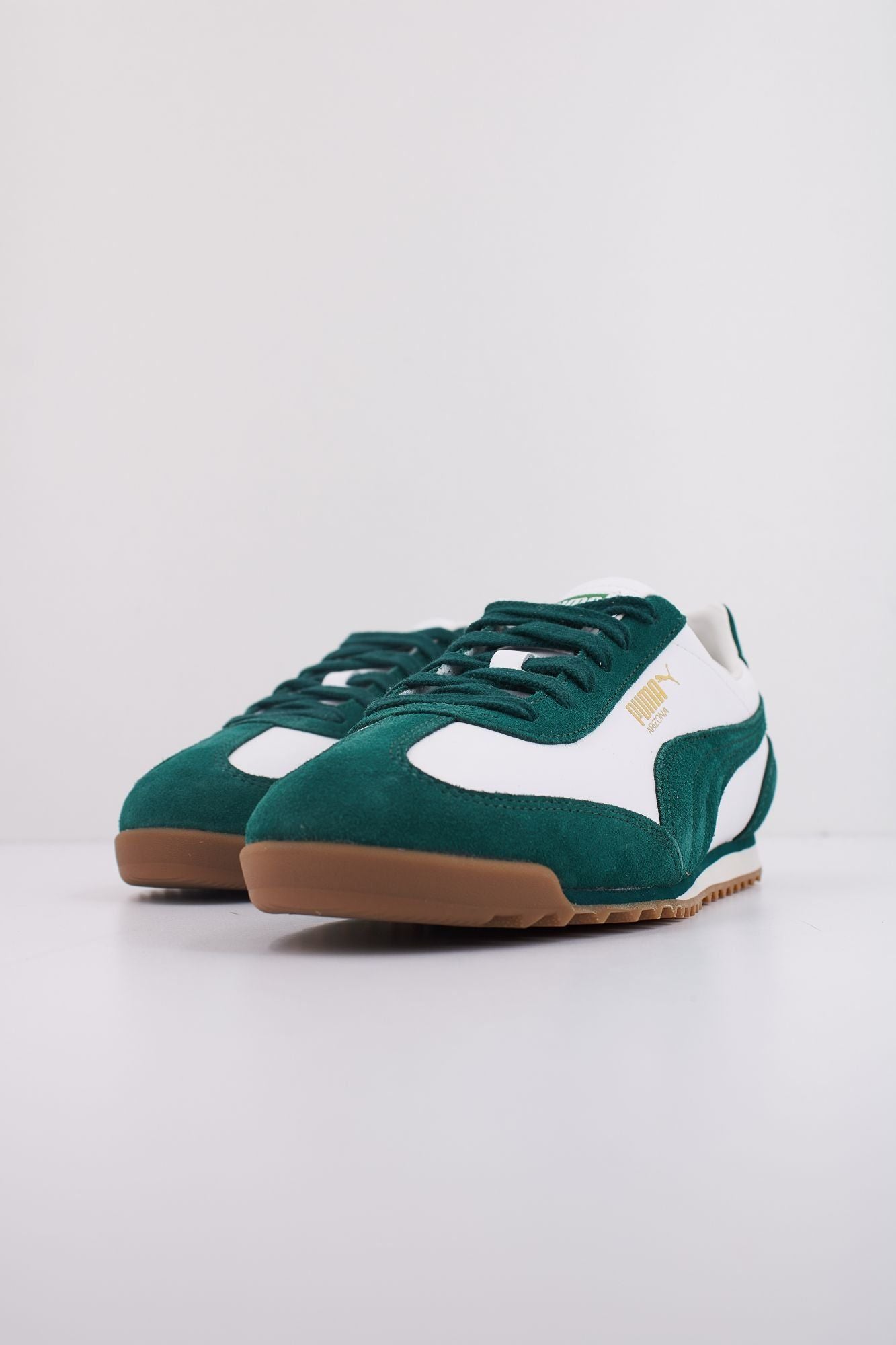 PUMA ARIZONA RETRO en color BLANCO (2)