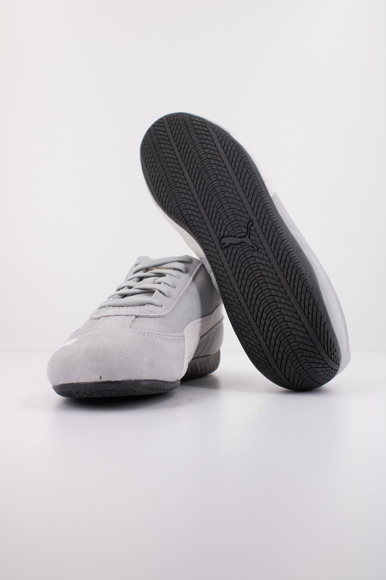 PUMA SPEEDCAT OG en color GRIS (5)