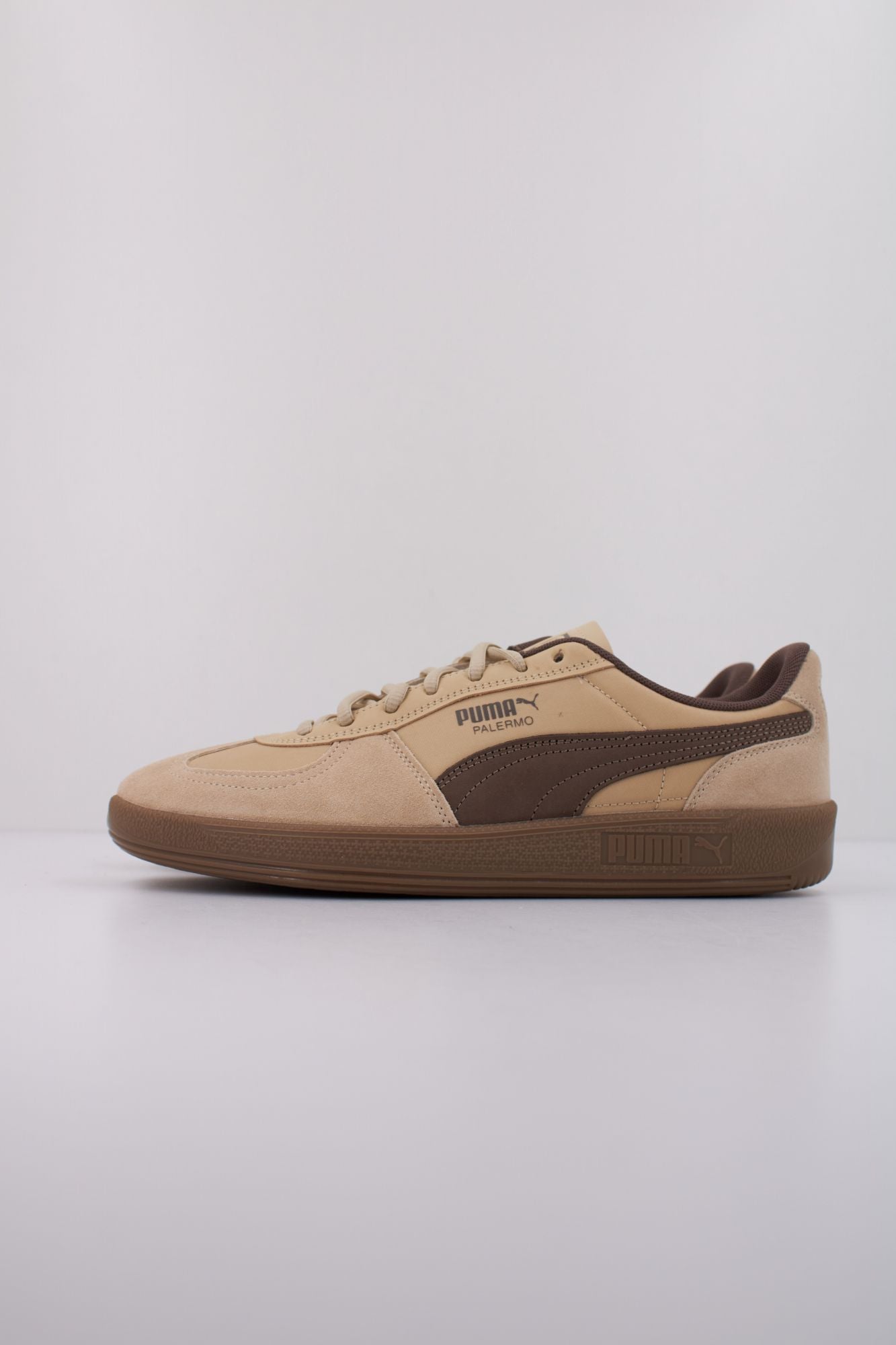 PUMA PALERMO POP en color BEIS (1)