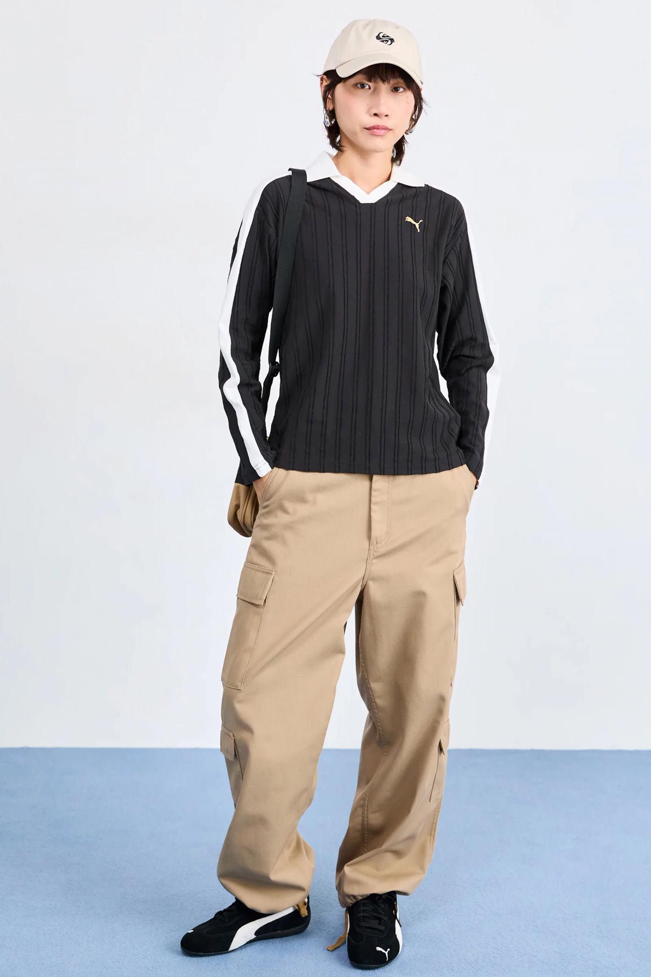 PUMA RELAXED LONG SLEEVE POL en color NEGRO (4)