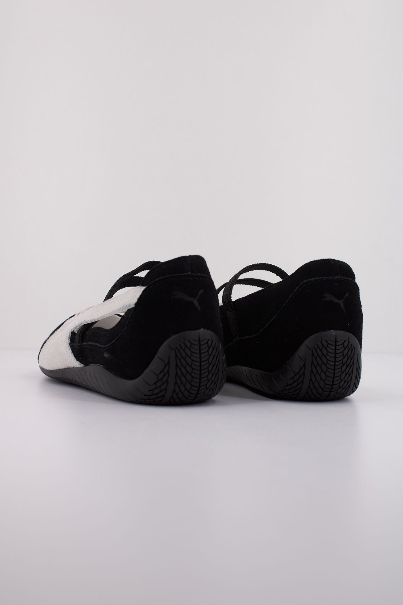 PUMA SPEEDCAT SD WNS en color NEGRO (4)