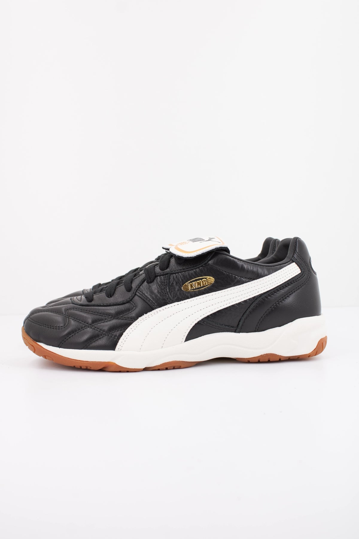 PUMA KING INDOOR en color NEGRO (1)