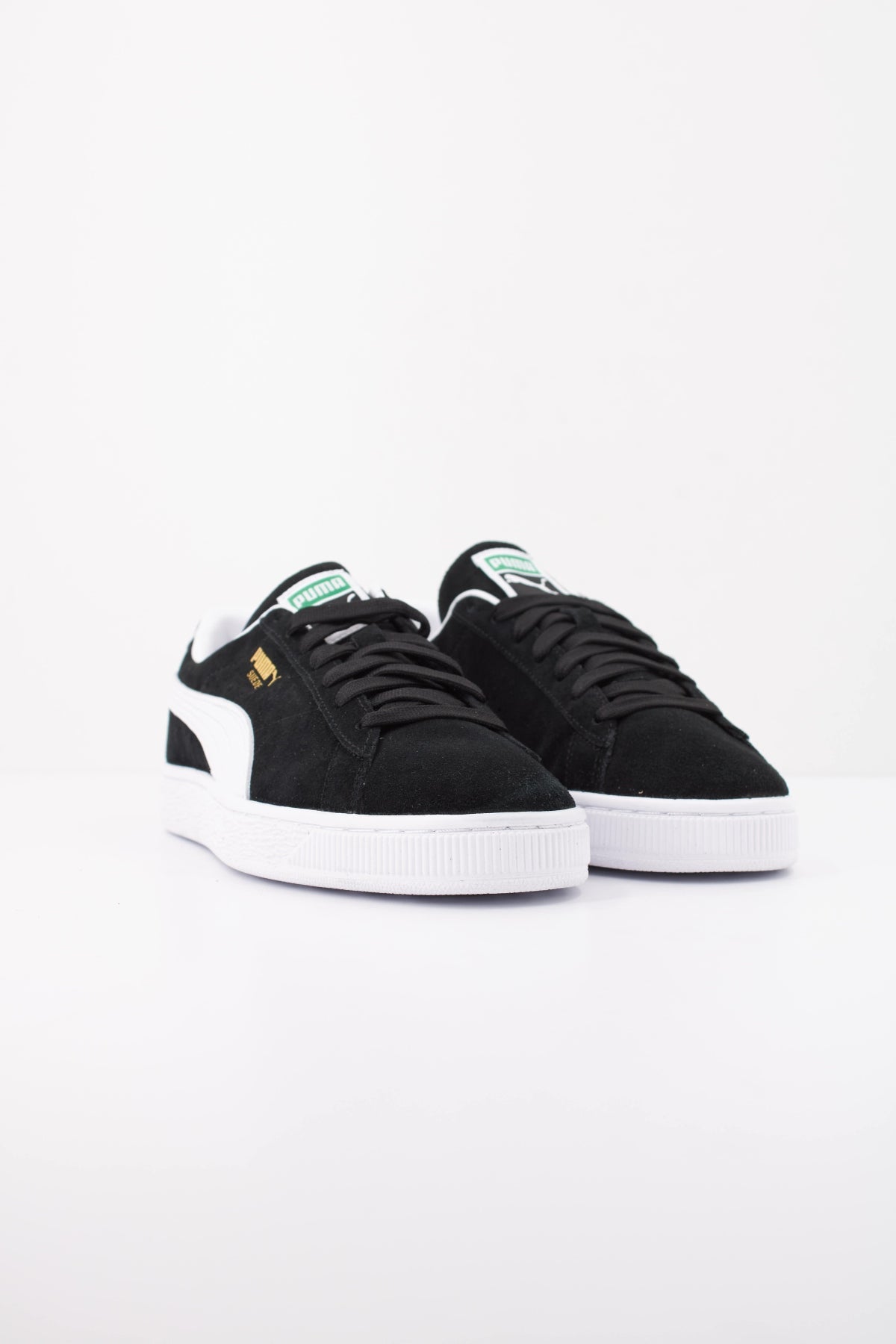 PUMA SUEDE CLASSIC en color NEGRO (2)