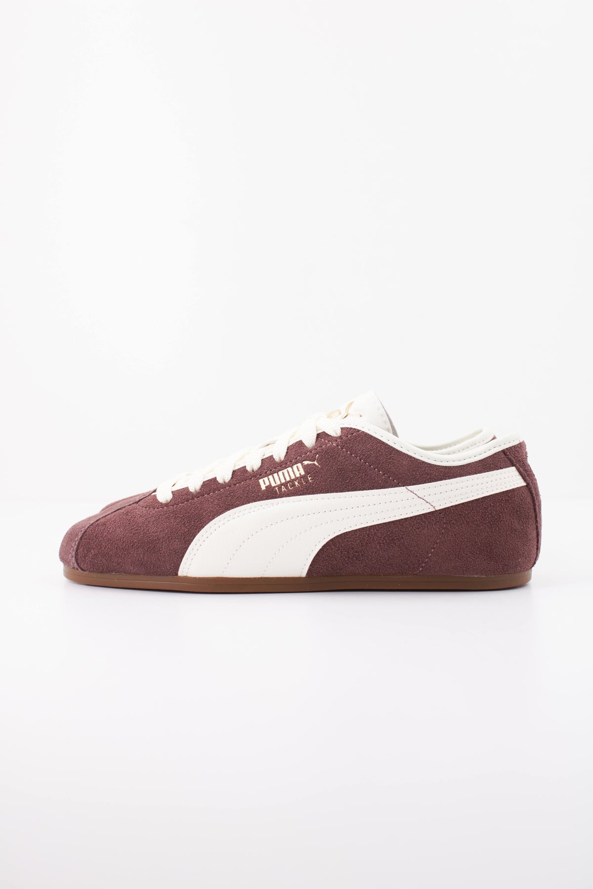 PUMA TACKLE en color BURDEOS (1)