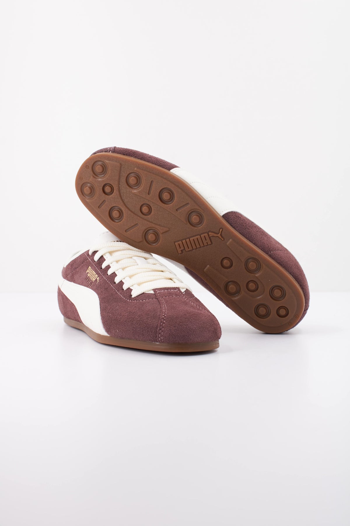 PUMA TACKLE en color BURDEOS (5)