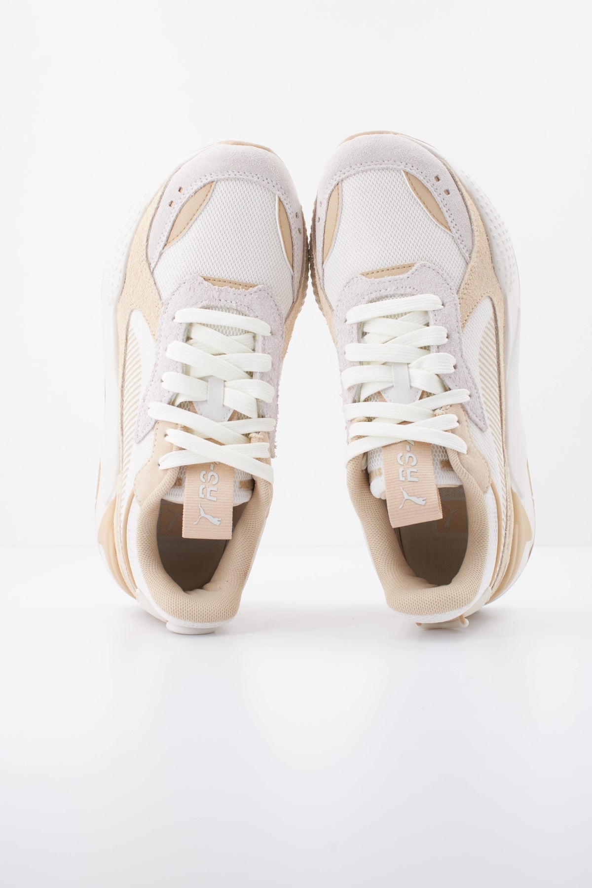 PUMA HERITAGE en color BEIS (3)