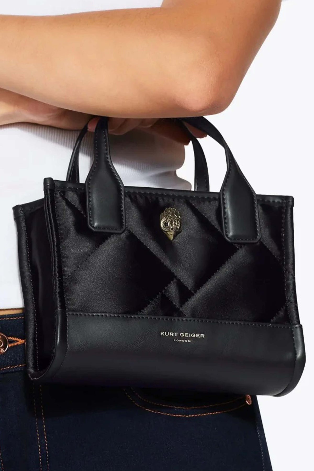 KURT GEIGER LONDON XS RECYCLED SQ SHOPPER en color NEGRO (4)