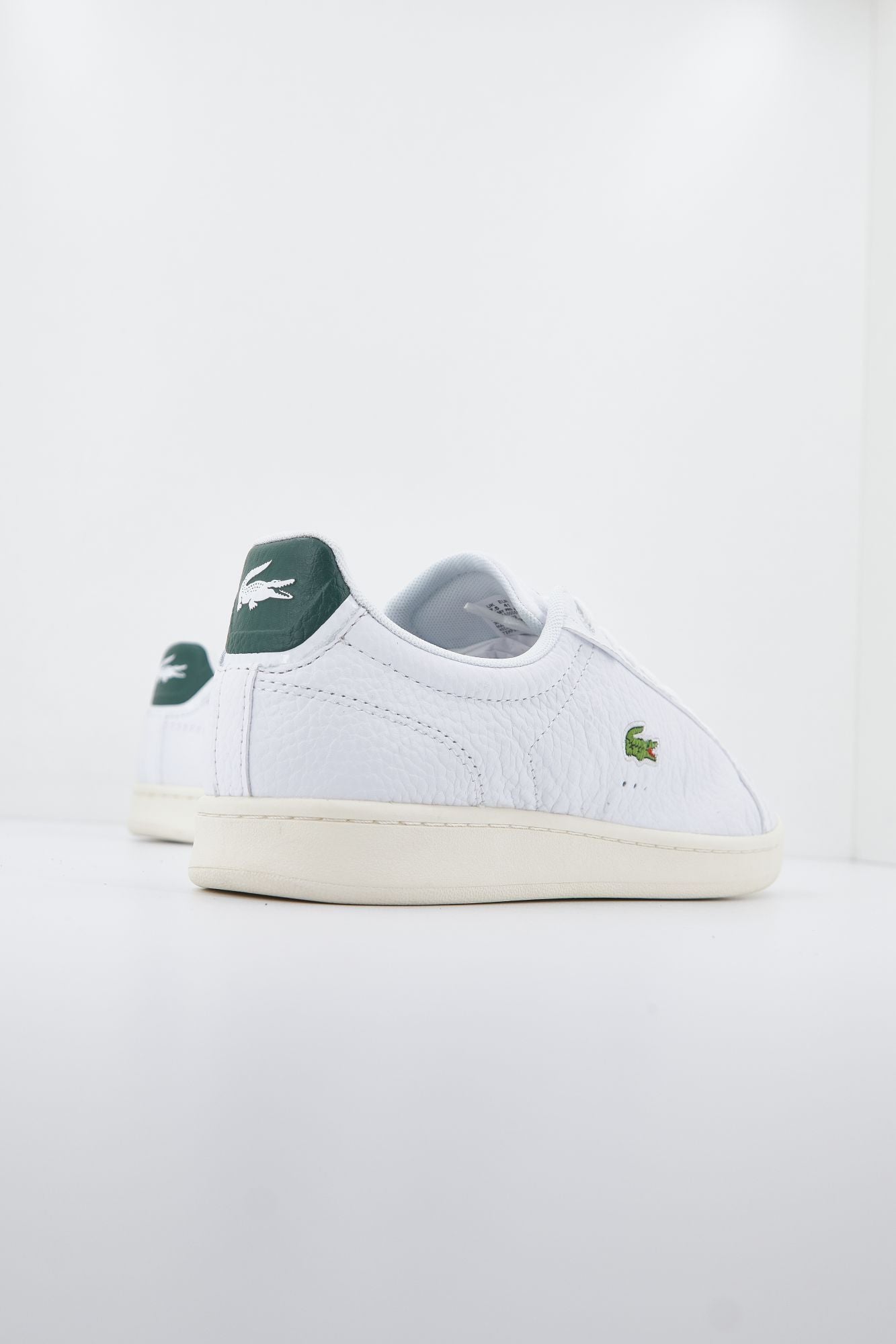 LACOSTE CARNABY PRO en color BLANCO (3)