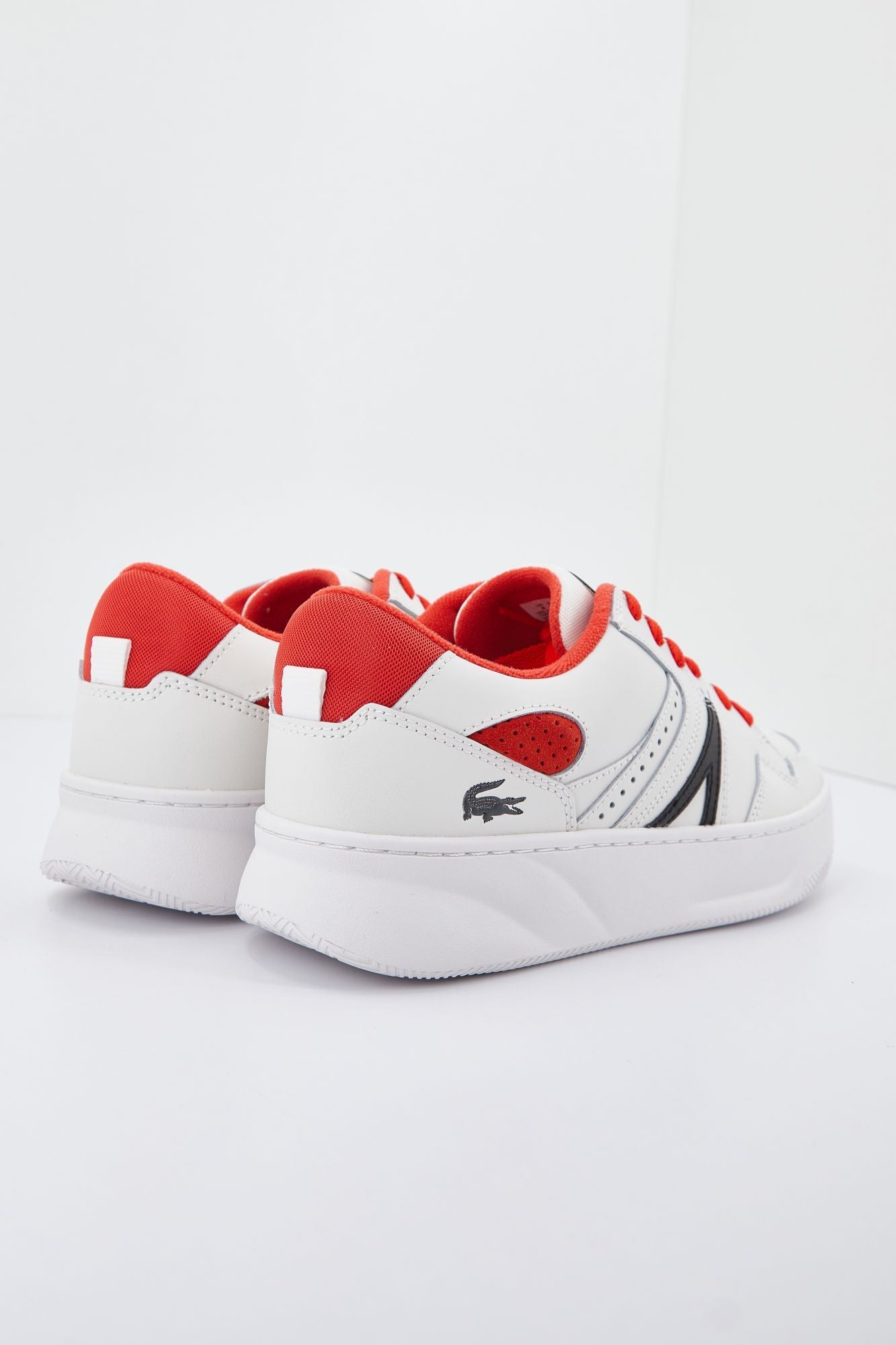 LACOSTE L005 LEATHER en color BLANCO (4)
