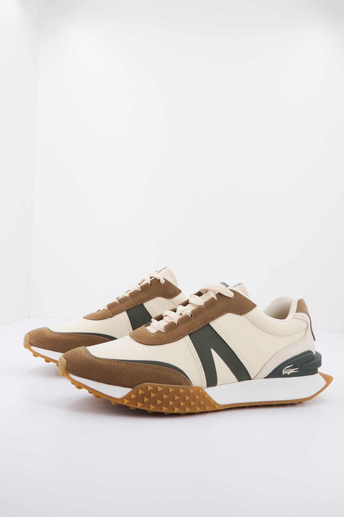 LACOSTE  MEN L-PIN DELUXE en color BEIS (1)