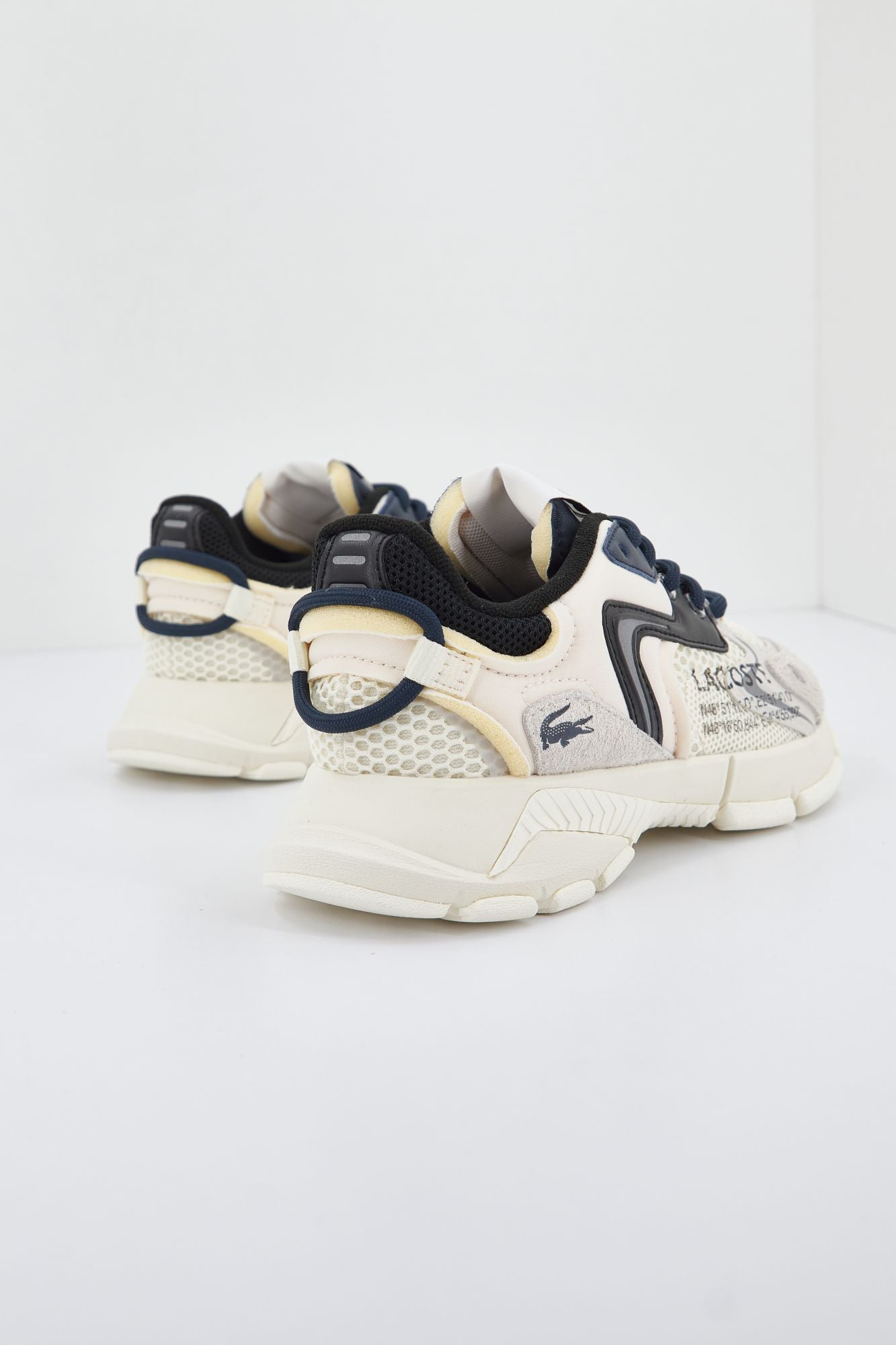LACOSTE NEO 123 1 SFA en color BLANCO (3)