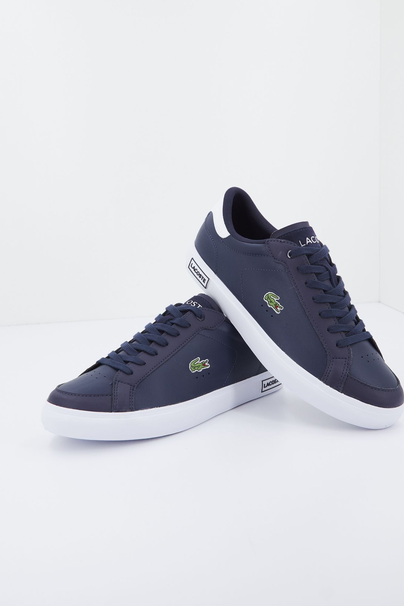 LACOSTE  POWERCOURT 123 3 SMA en color AZUL (1)