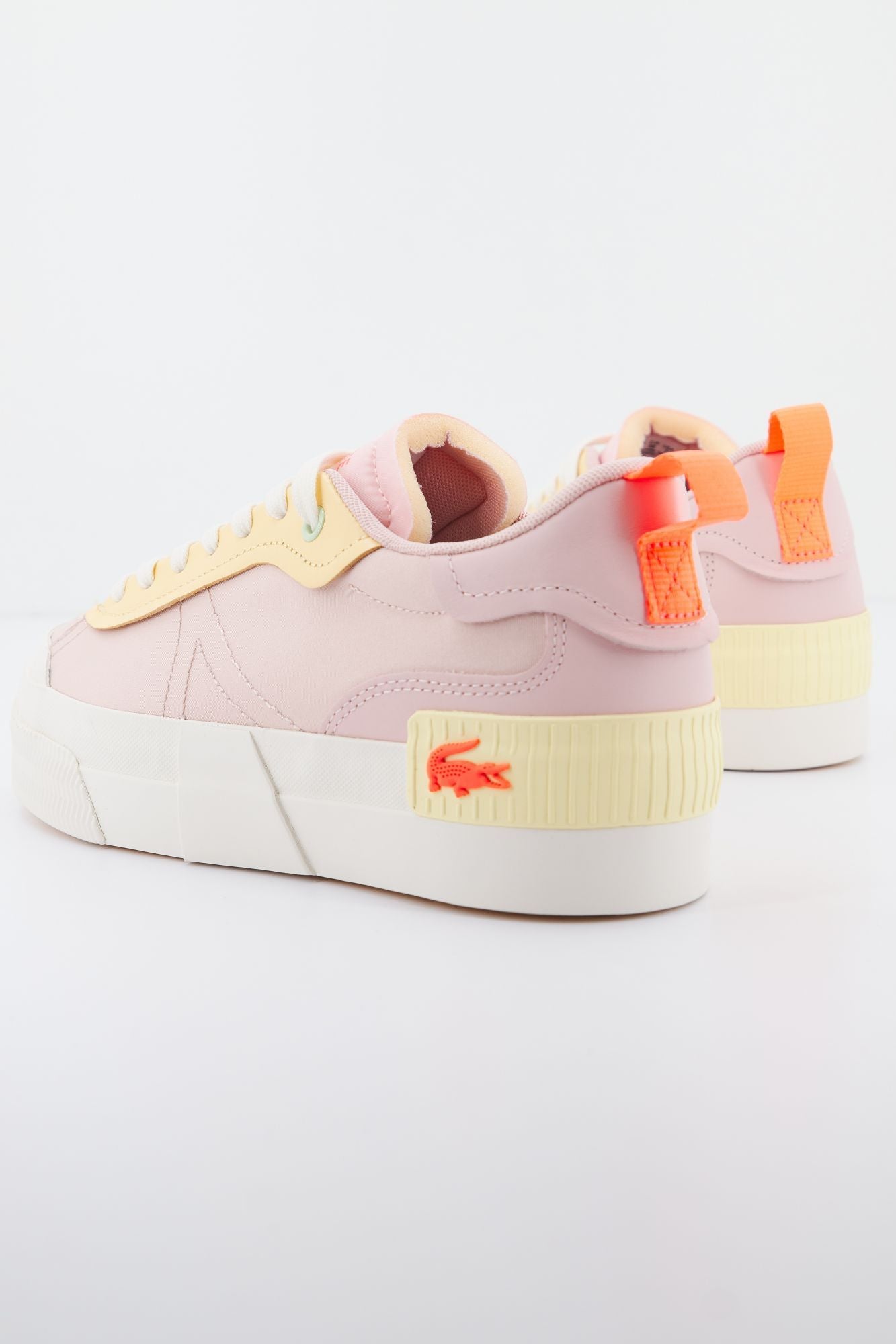 LACOSTE L004 PLATFORM 123 3 CFA en color ROSA (3)