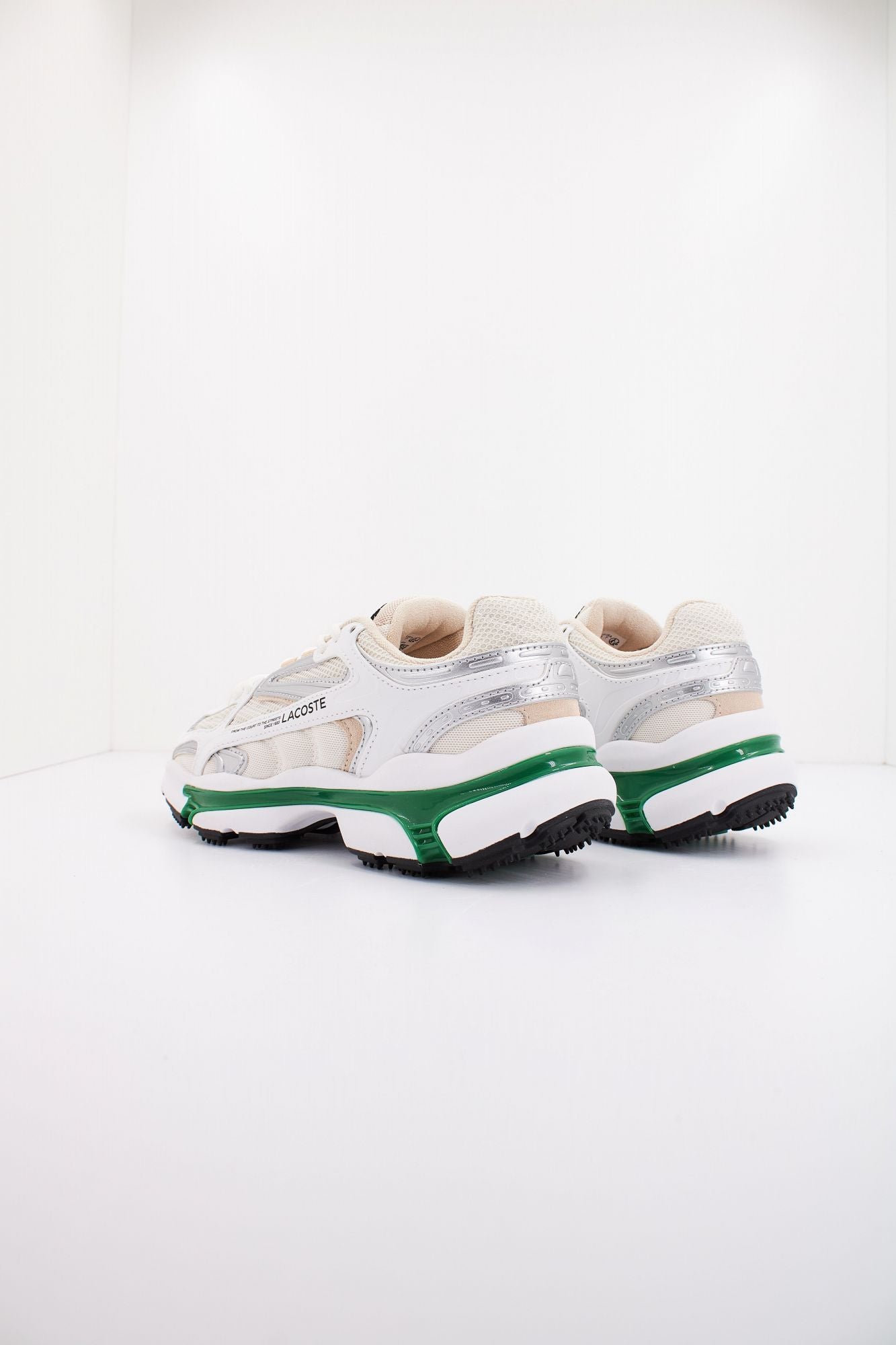 LACOSTE L003 2K24 en color BLANCO (3)