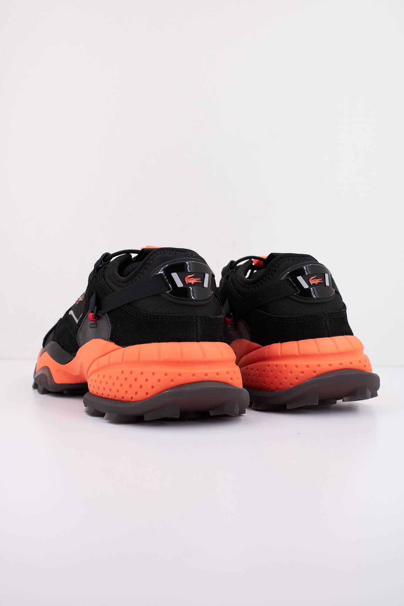 LACOSTE L-GUARD BREAKER OUTDOOR en color NEGRO (4)