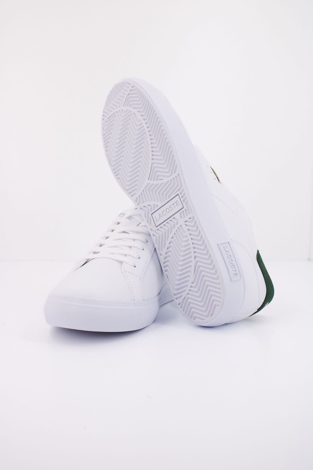LACOSTE POWERCOURT en color BLANCO (5)