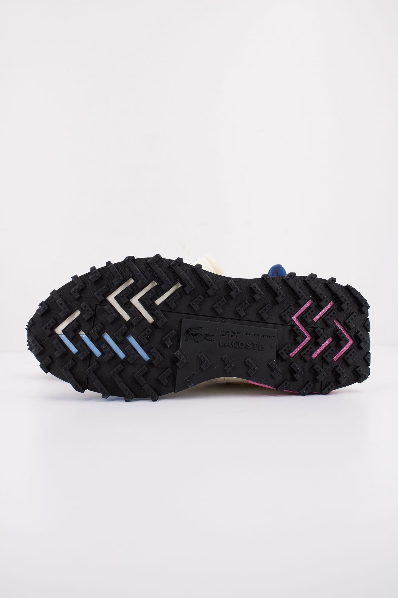 LACOSTE ELITE ACTIVE en color BEIS (5)