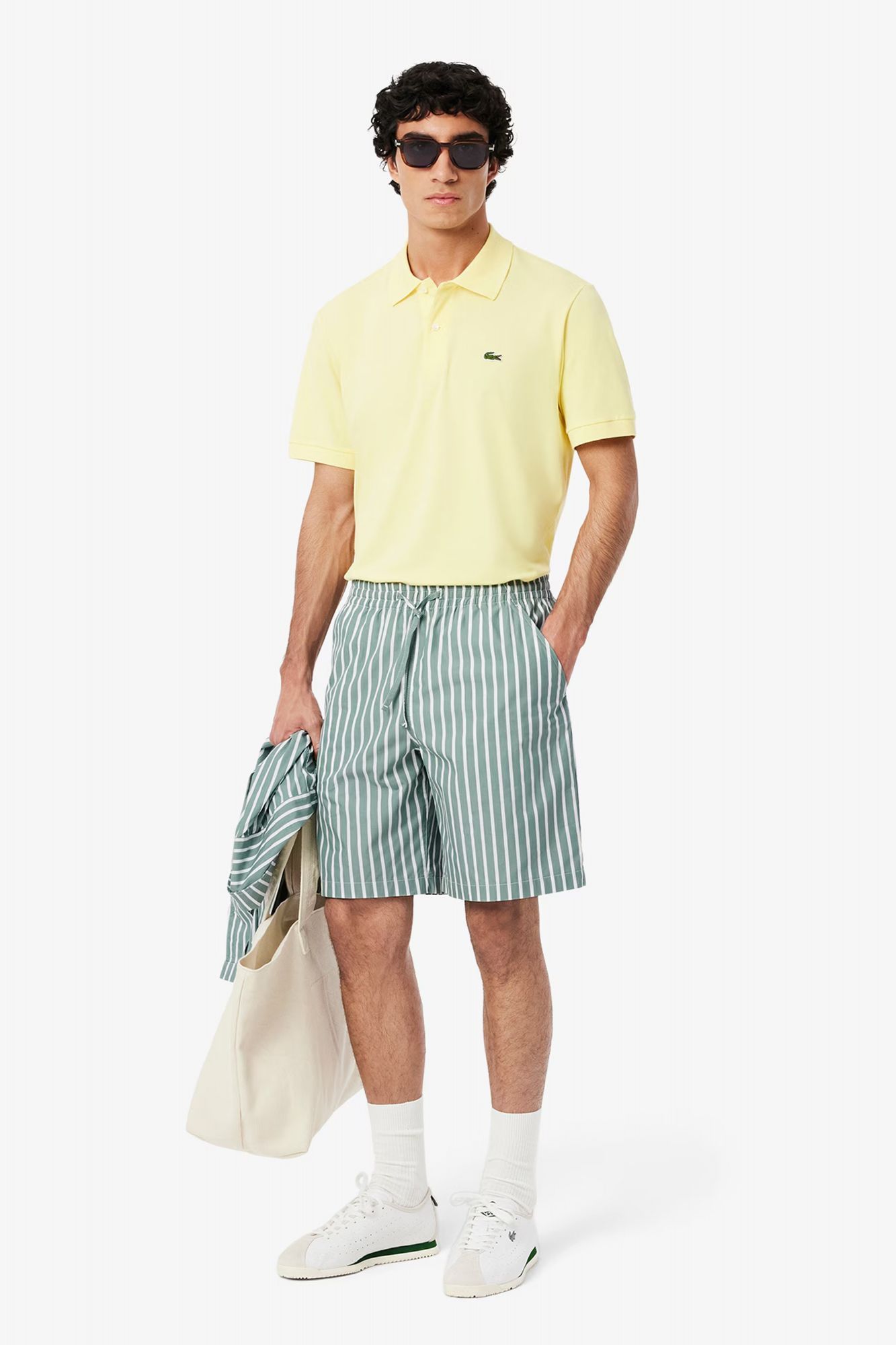 LACOSTE SHORTS en color VERDE (4)