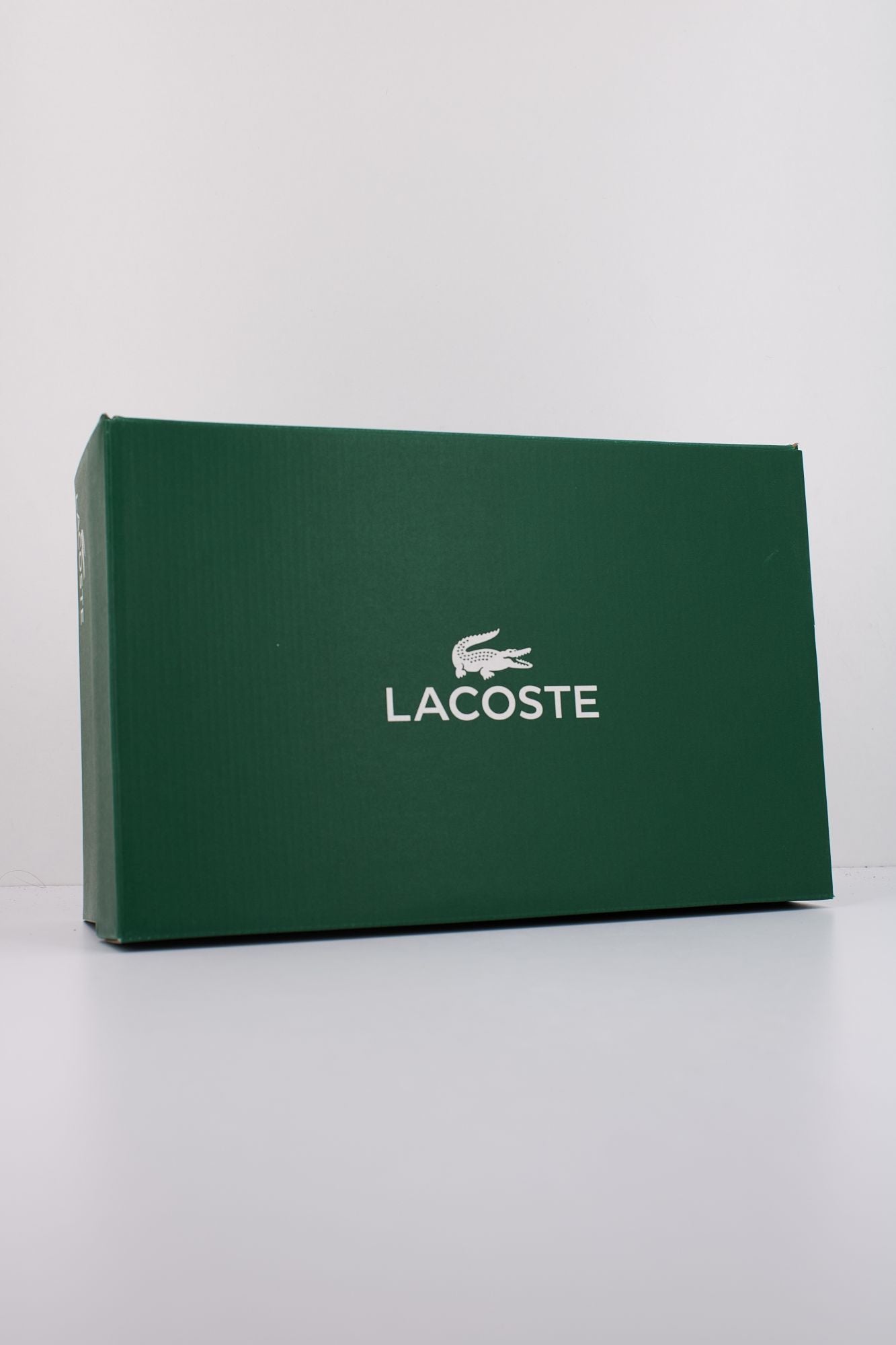 LACOSTE  MEN'S CARNABY SET SNEAKER en color BLANCO (6)
