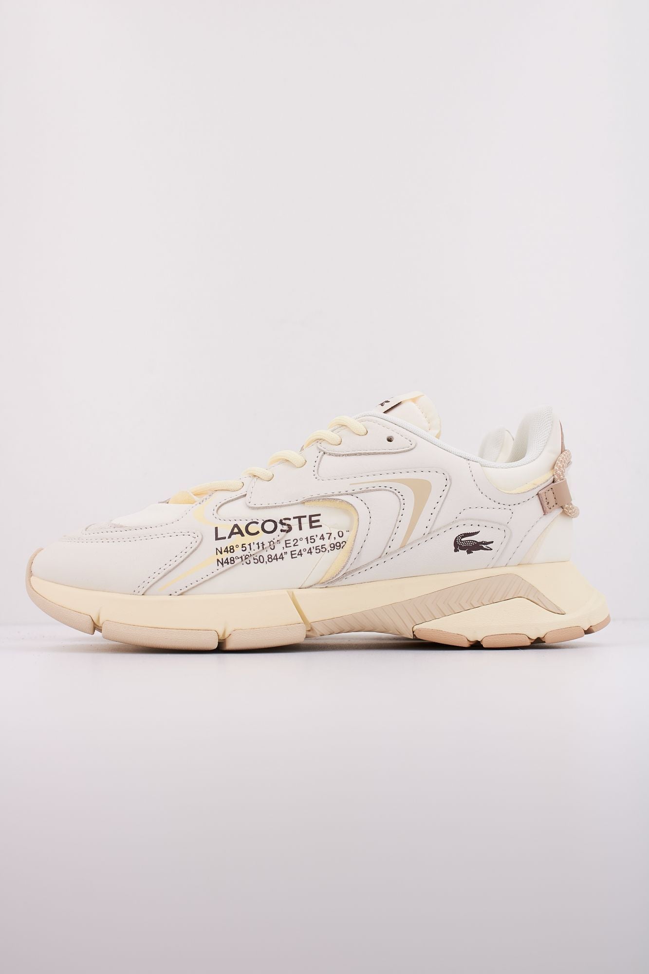 LACOSTE  L003 NEO en color BEIS (1)