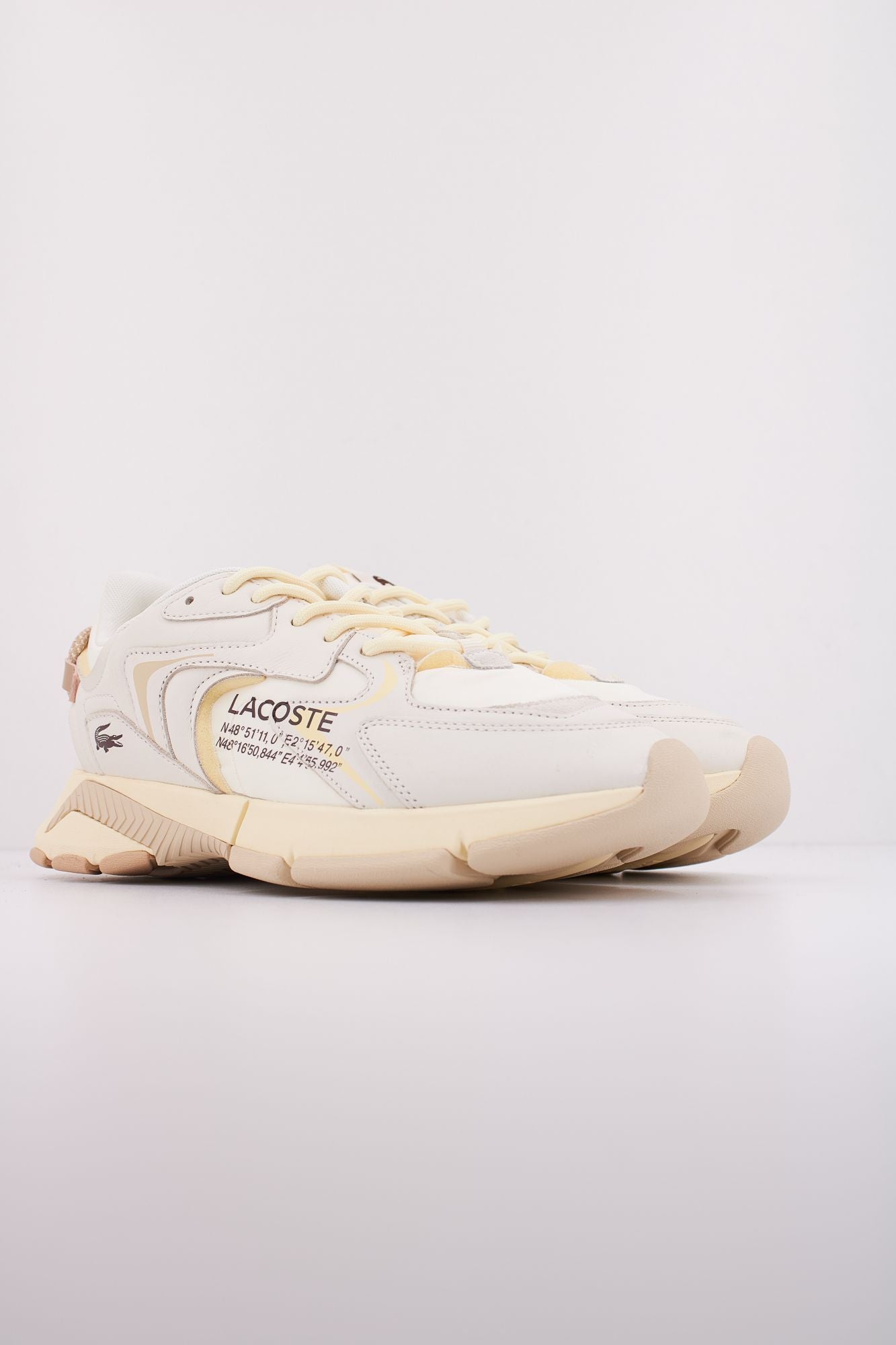 LACOSTE  L003 NEO en color BEIS (2)