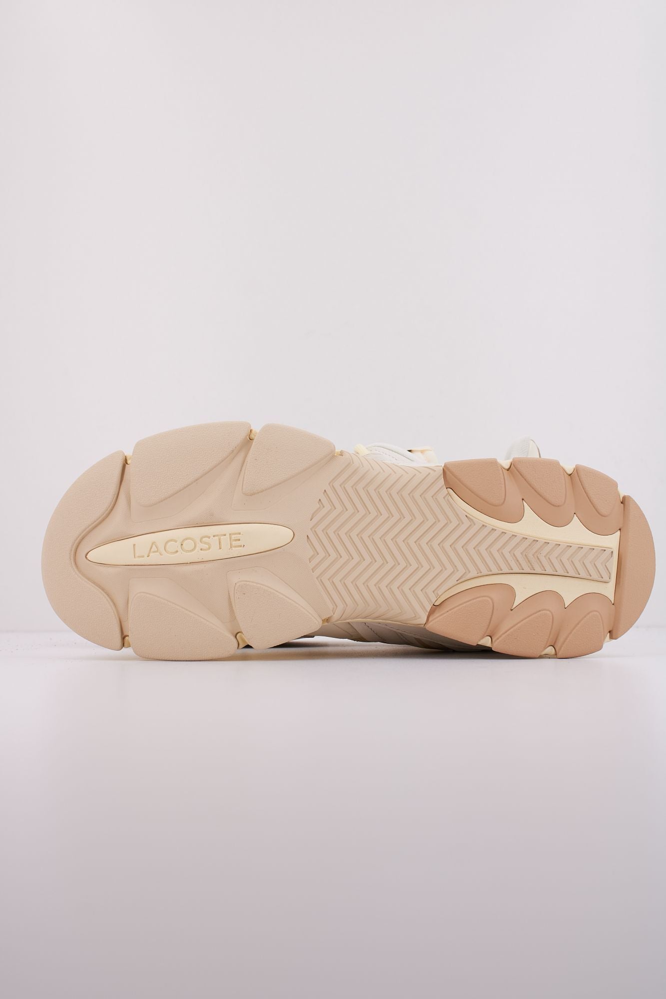 LACOSTE  L003 NEO en color BEIS (5)