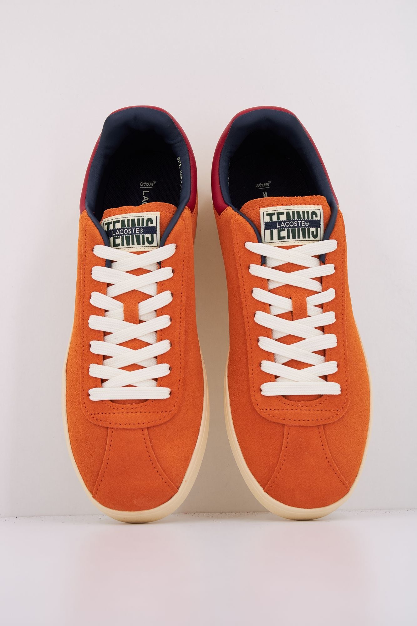 LACOSTE  BASESHOT  en color NARANJA (3)