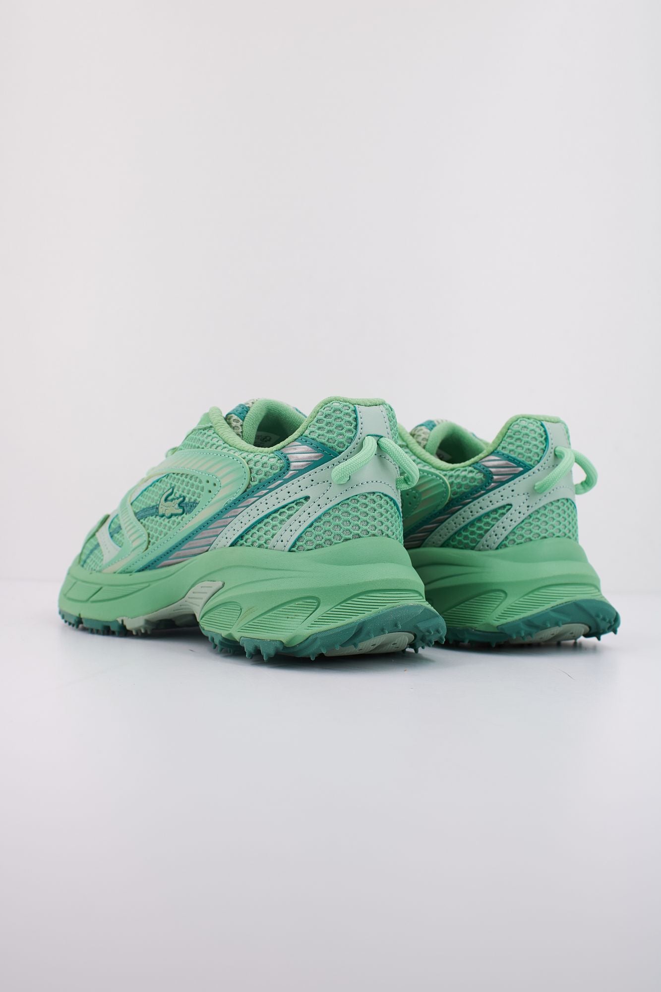 LACOSTE L003 NEO SHOT en color VERDE (4)