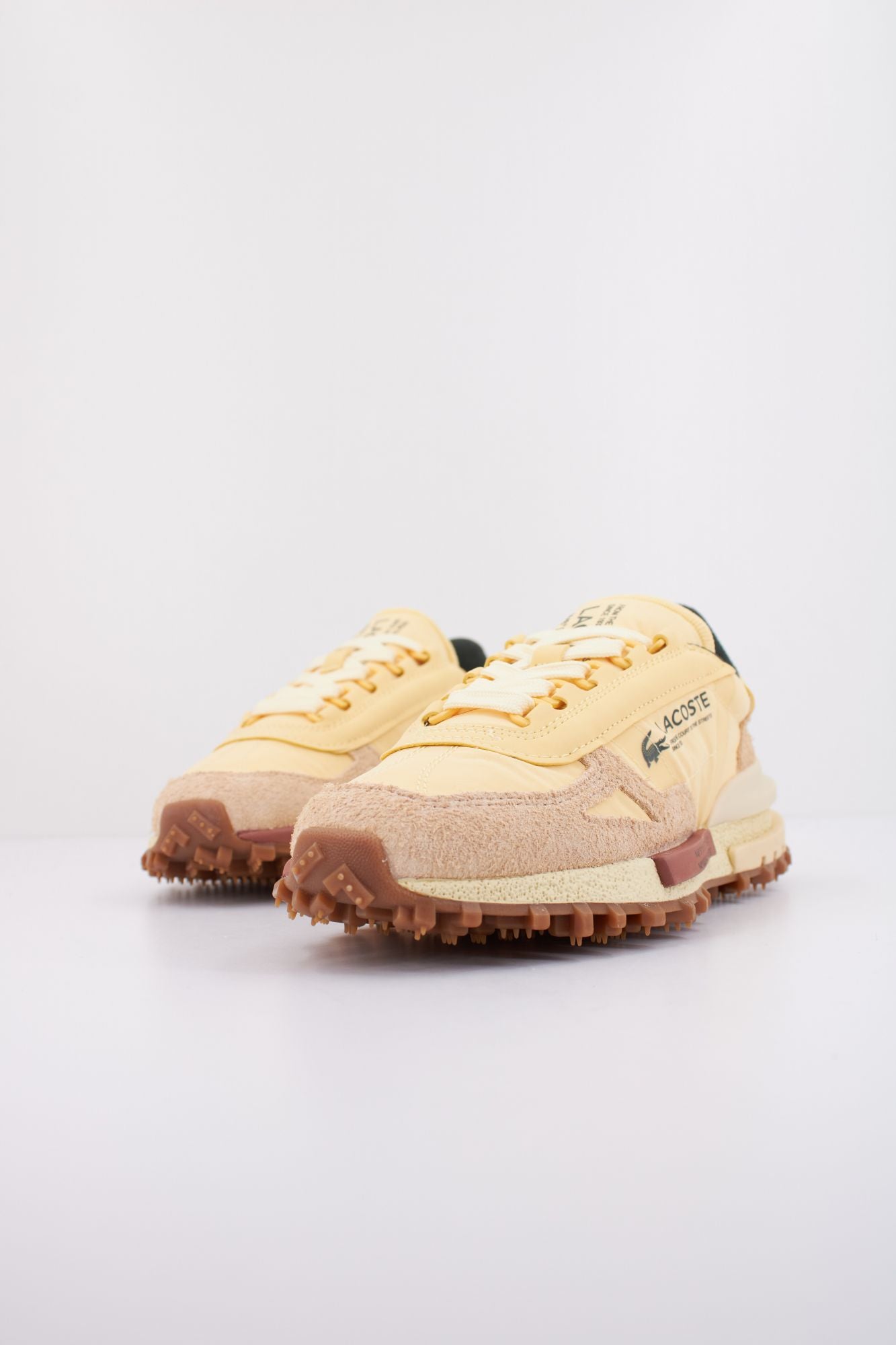 LACOSTE  ELITE ACTIVE  en color AMARILLO (2)