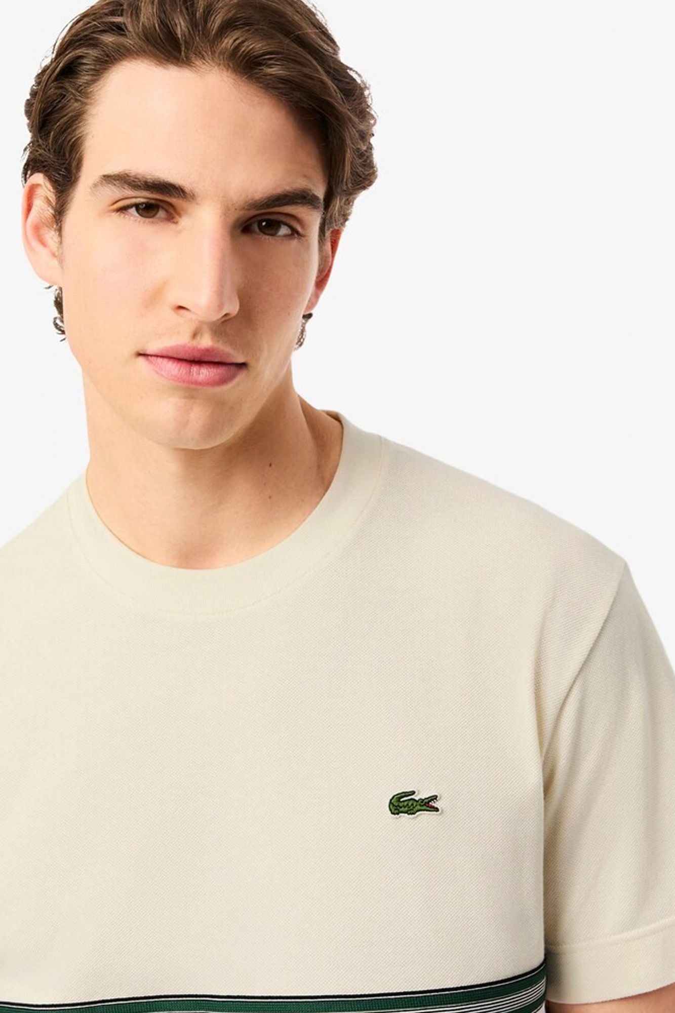 LACOSTE TEE SHIRT en color BEIS (4)