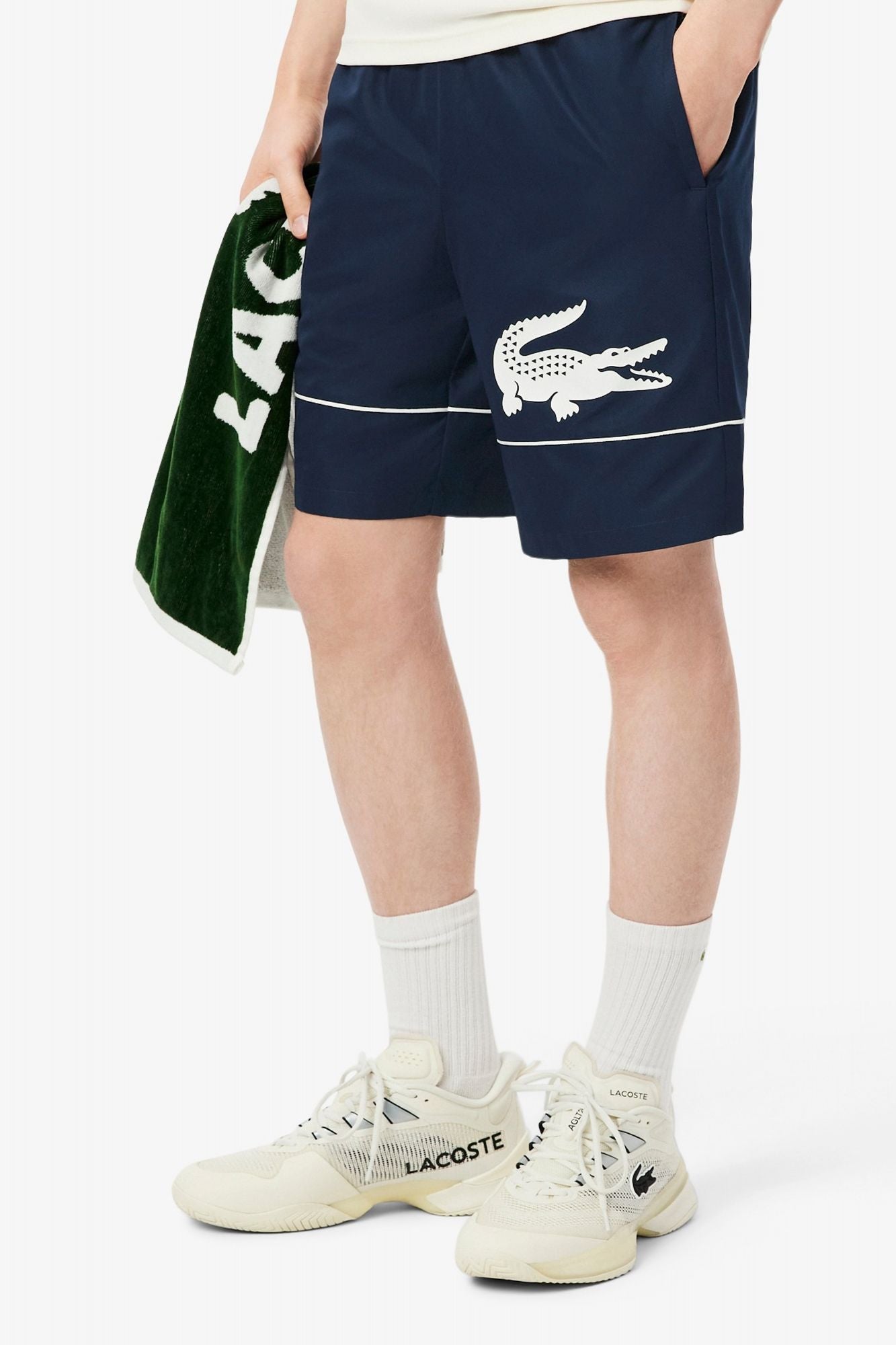 LACOSTE PRINTED DIAMOND TAFFETA TENNIS SHORTS en color AZUL (1)