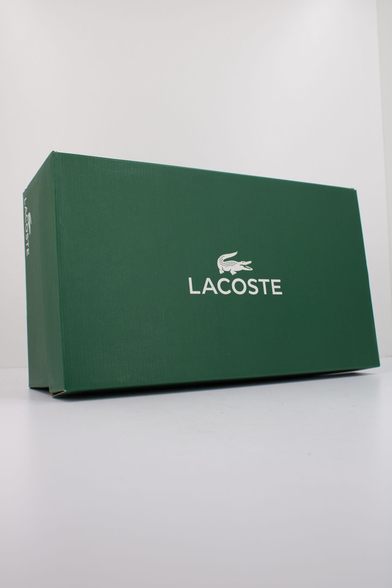 LACOSTE ELITE ACTIVE en color VERDE (6)