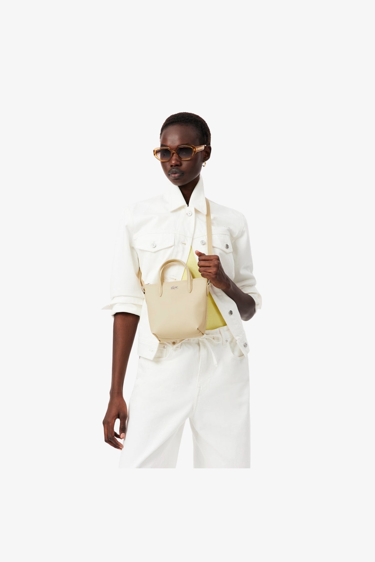 LACOSTE NF2609PK en color AMARILLO (4)