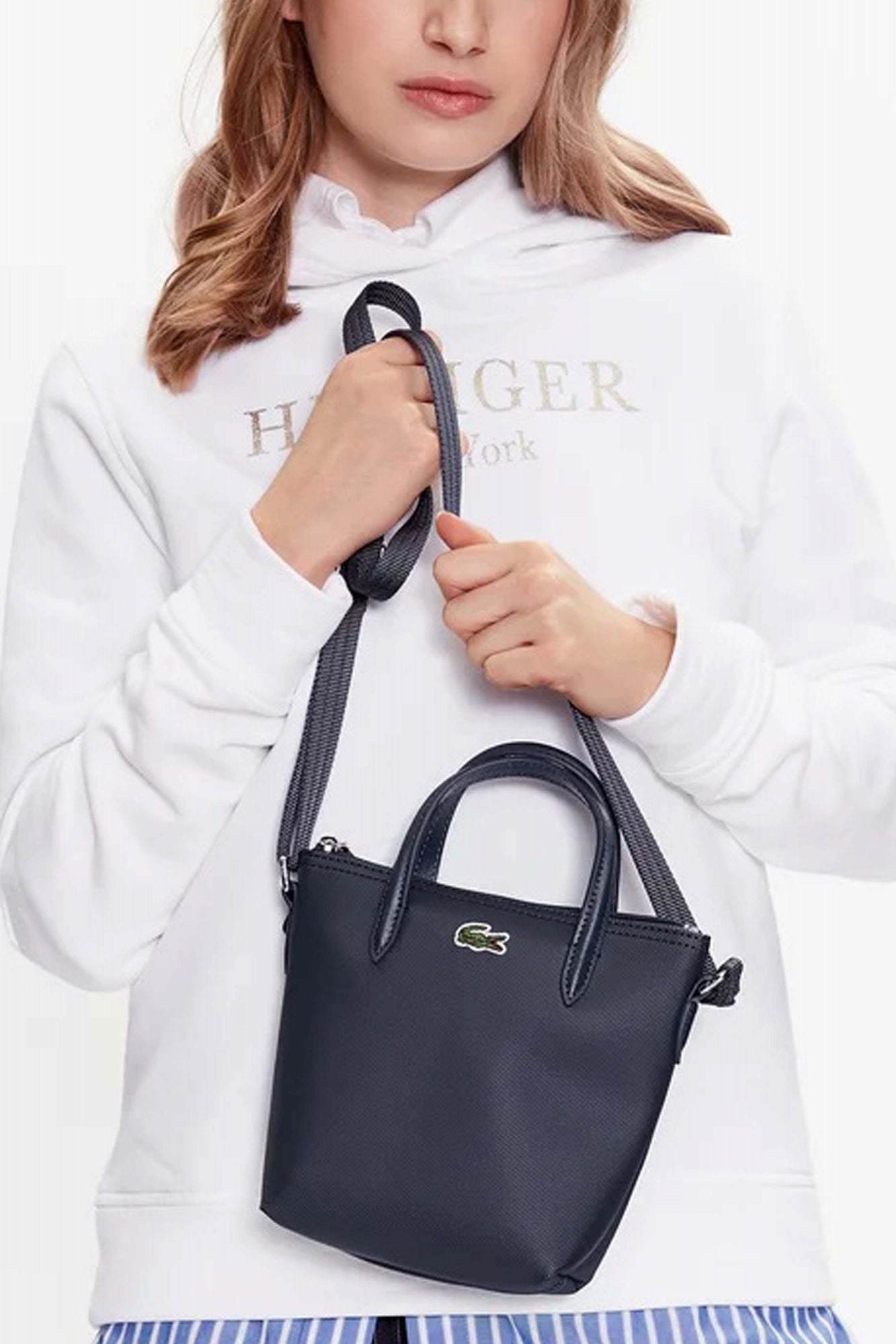 LACOSTE CROSSOVER BAG en color AZUL (4)