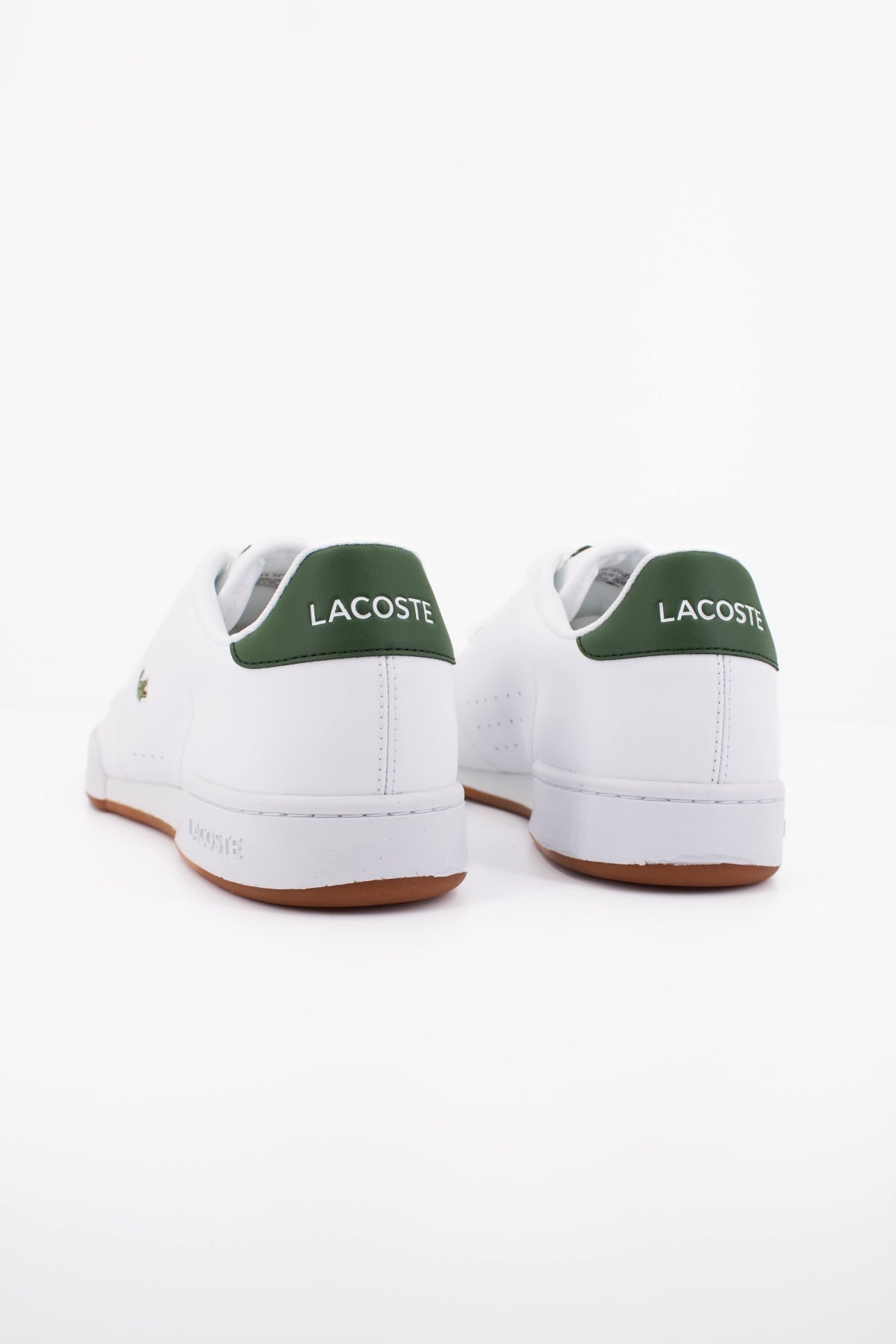 LACOSTE CARNABY CUP 125 3 SMA en color BLANCO (4)
