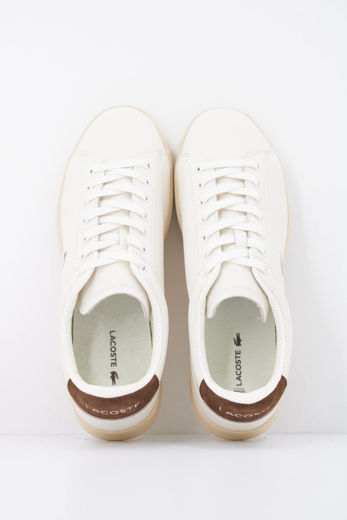 LACOSTE CARNABY SET en color BLANCO (3)