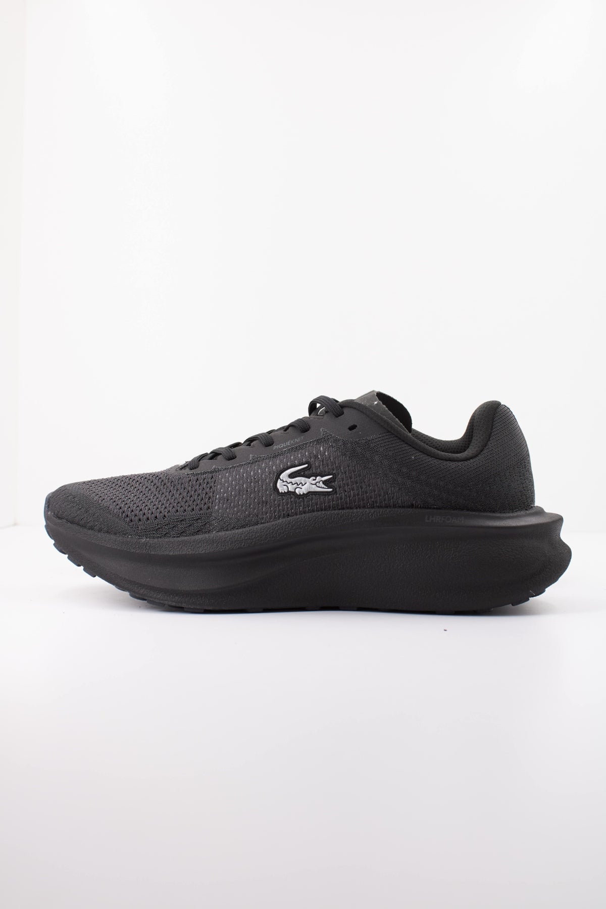LACOSTE NEO RUN2 en color NEGRO (1)