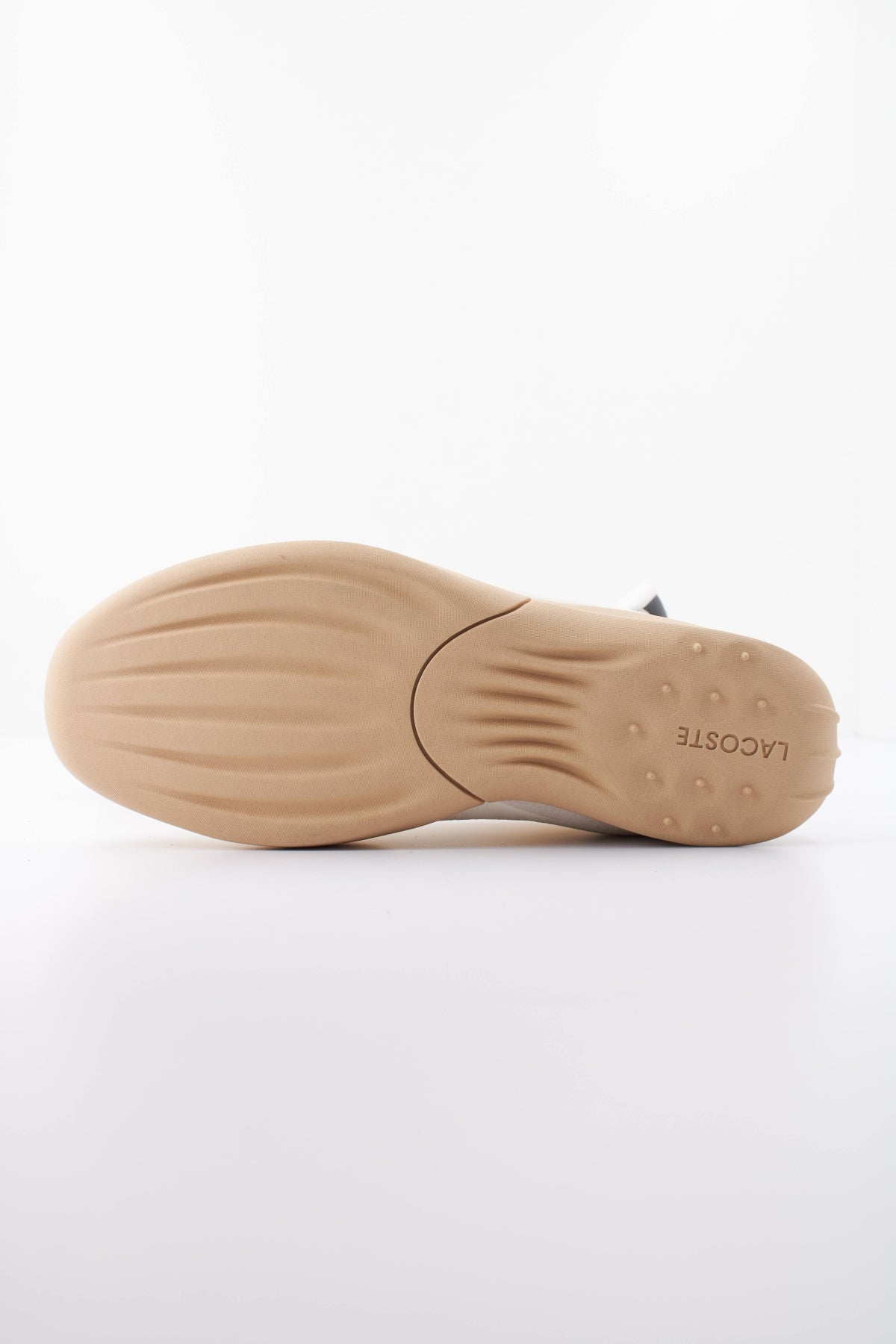 LACOSTE PROTECT 52SFA0024 en color BEIS (5)