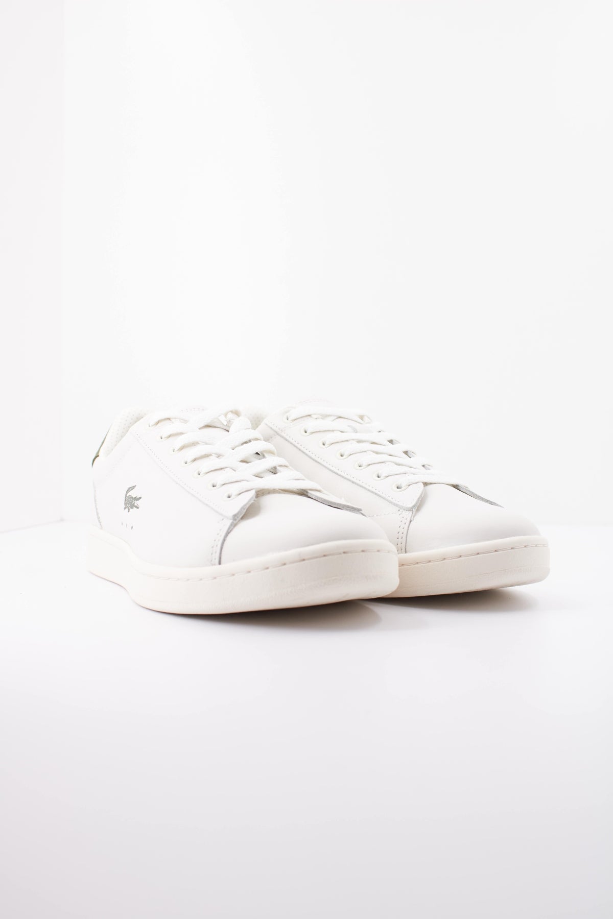 LACOSTE CARNABY SET en color BLANCO (2)