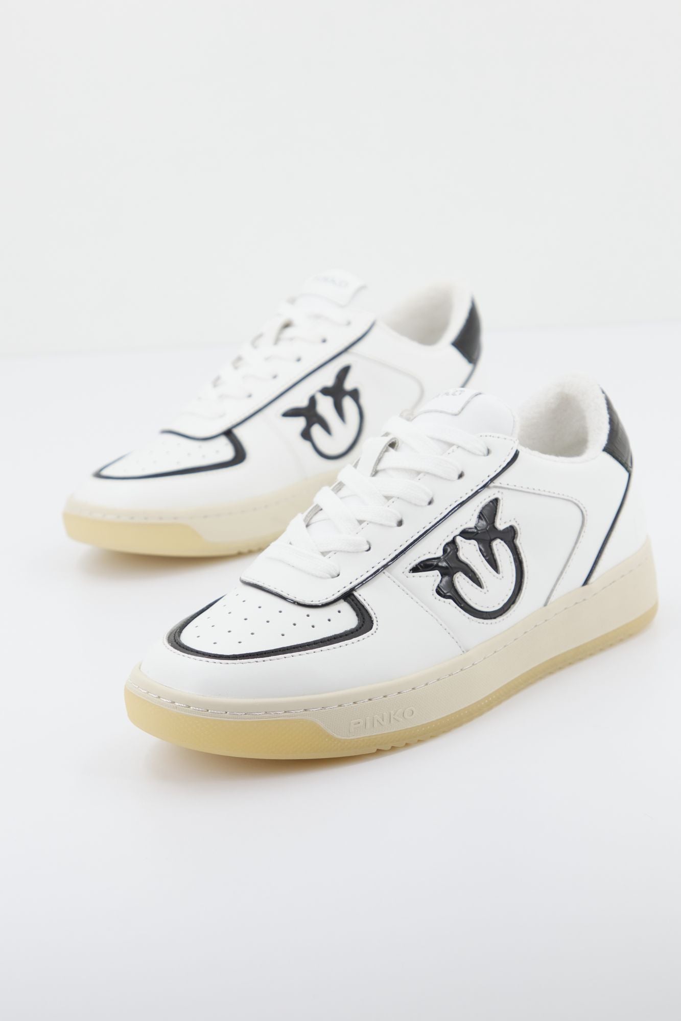PINKO BONDY 3 BASKET  en color BLANCO (2)